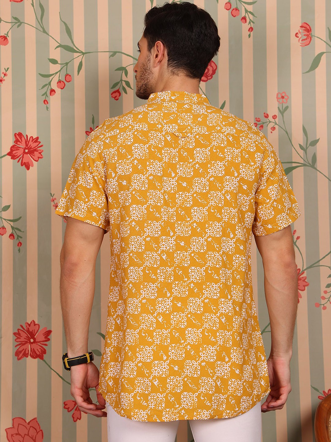 Floral Printed Mandarin Collar Short Kurta