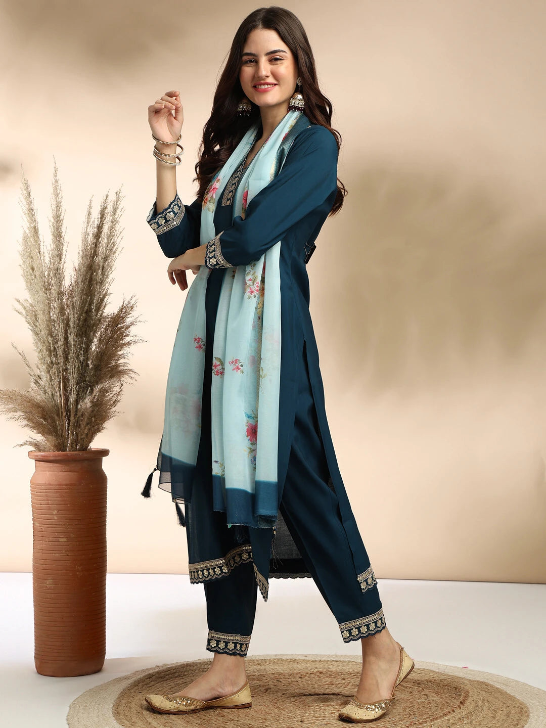 Women Silk Blend Kurta Pant Dupatta Set