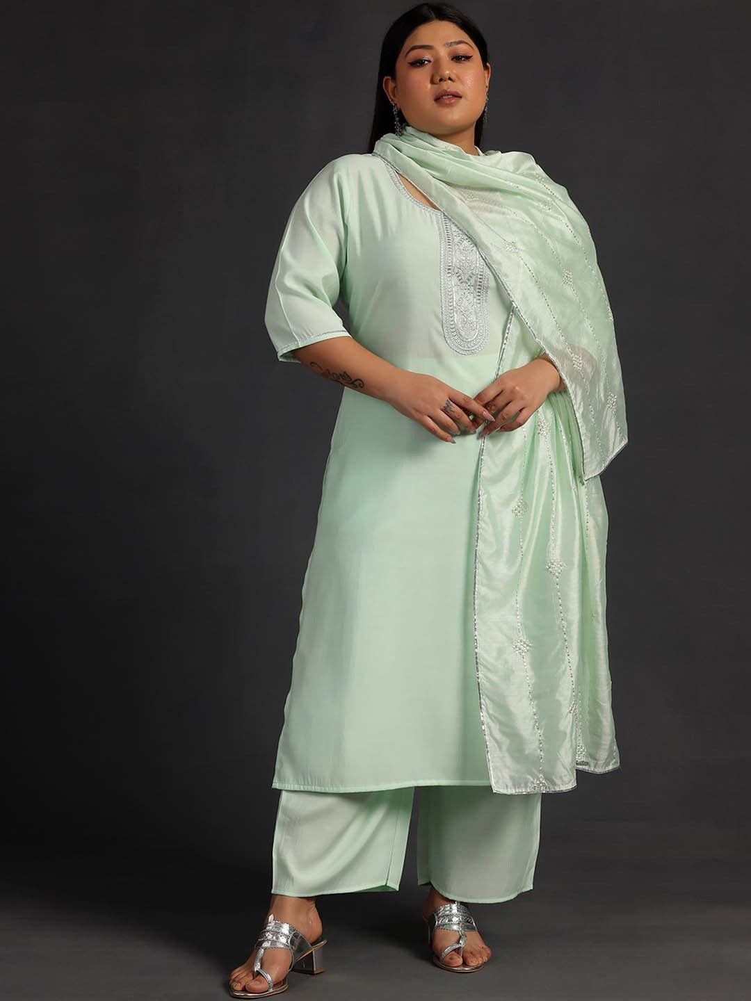 Plus Size Yoke Design Regular Thread Work Kurta Trousers & Dupatta