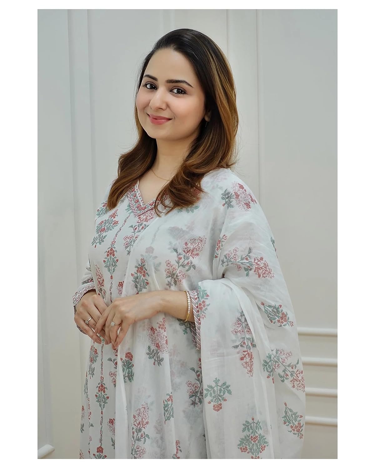 Women White Printed Kurta and Pant set with Dupatta