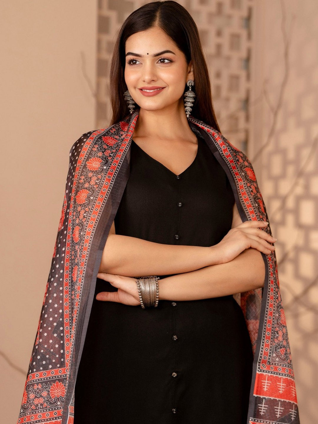 Women Regular Kurta with Palazzos & With Dupatta