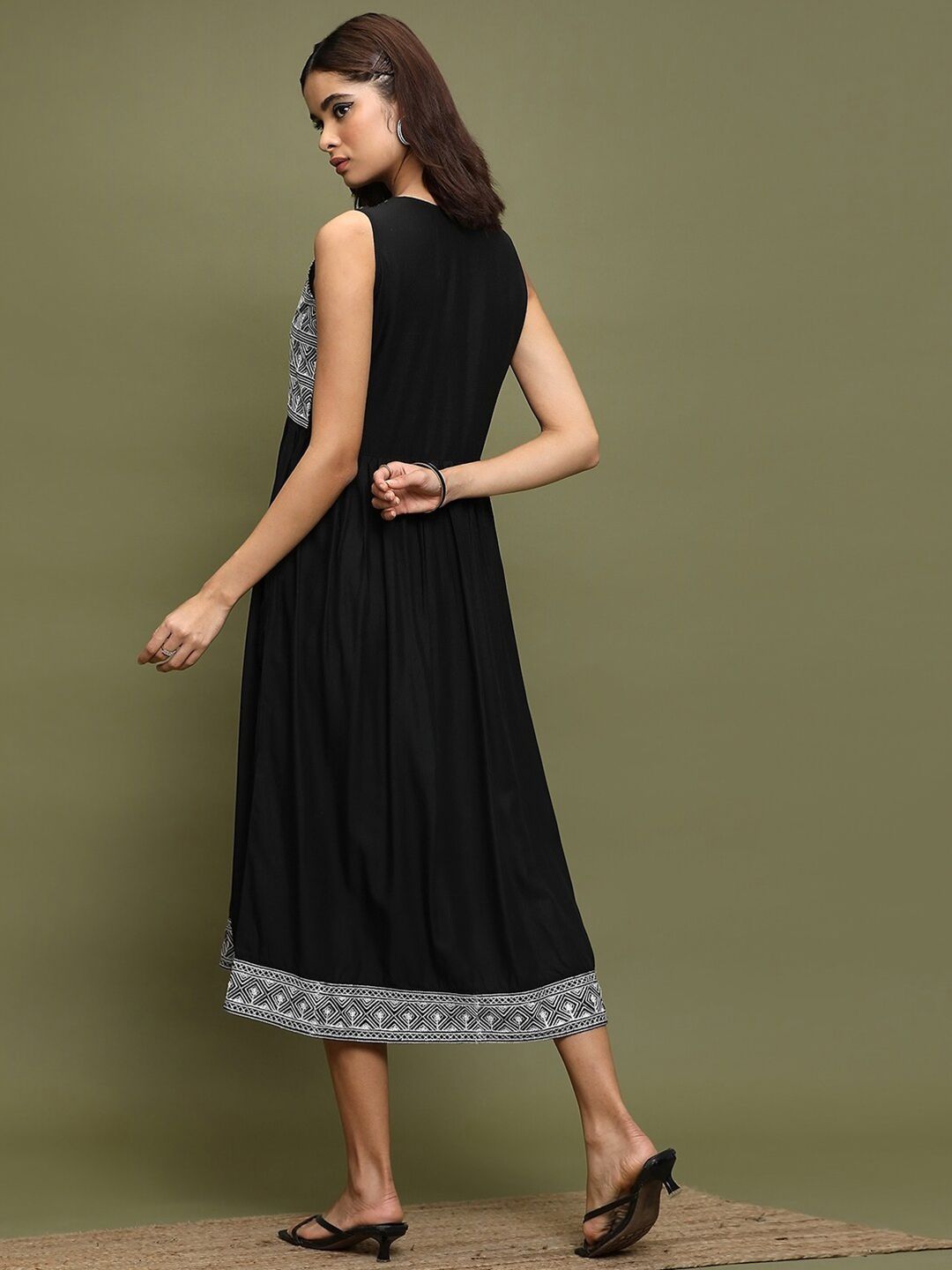 Black Geometric Embroidered A-Line Midi Dress