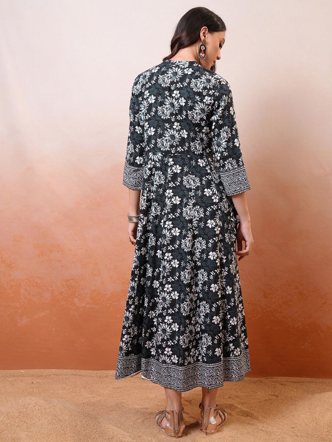Women Floral Embroidered Fit & Flare Maxi Dress