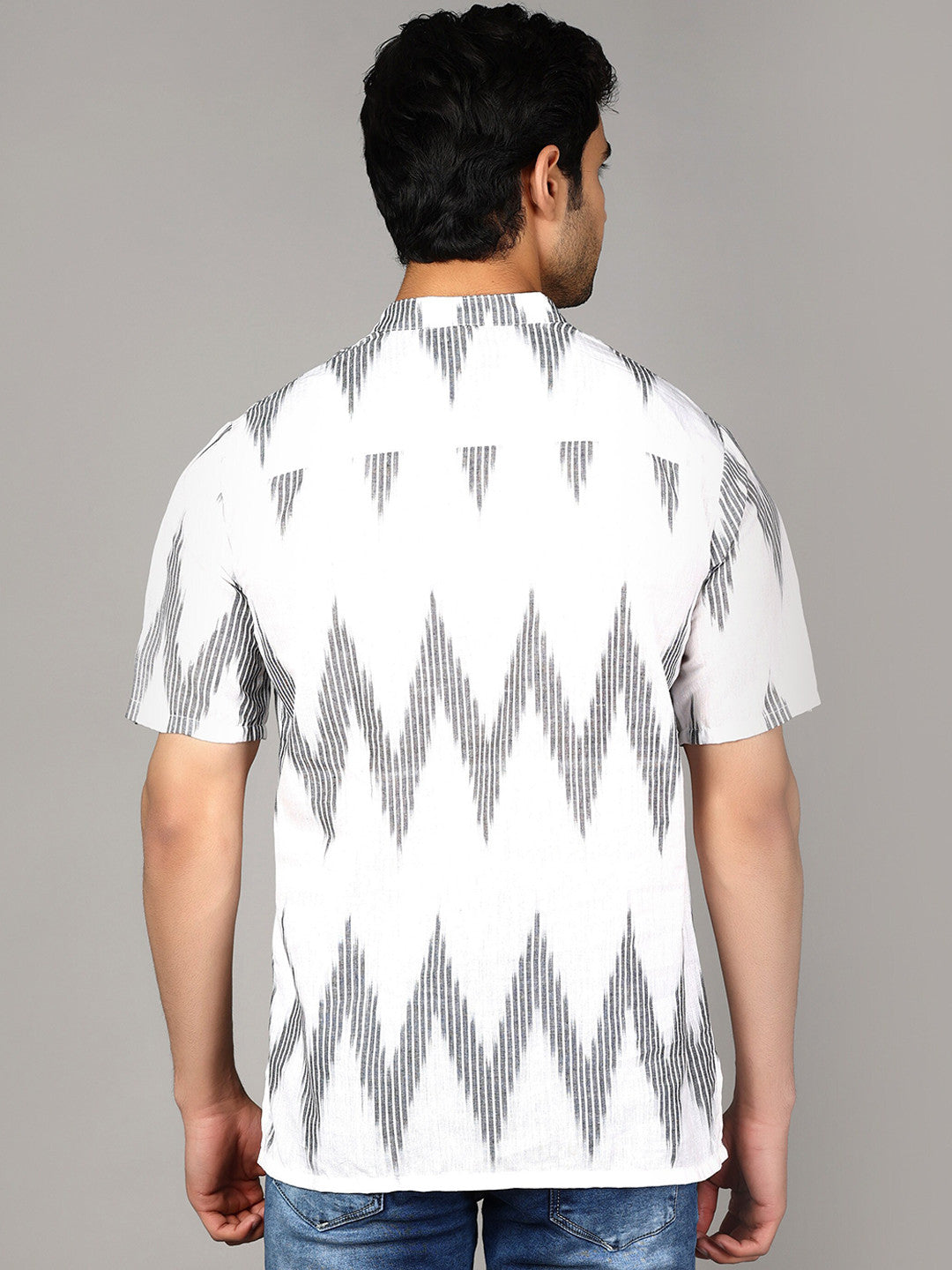Men Geometric Printed Pure Cotton Kurta