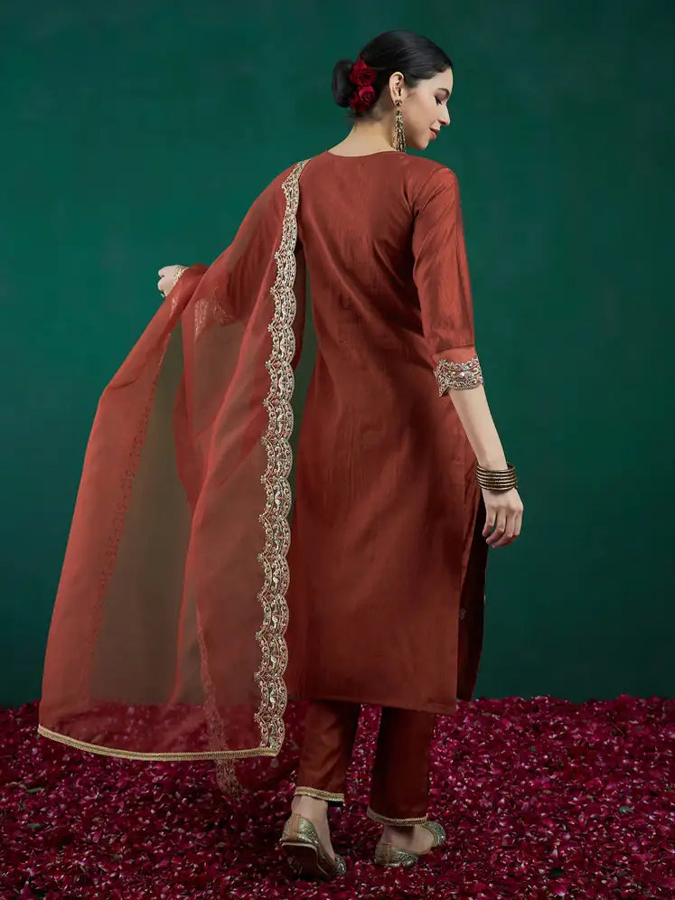 Women Kurta Pant Dupatta Set