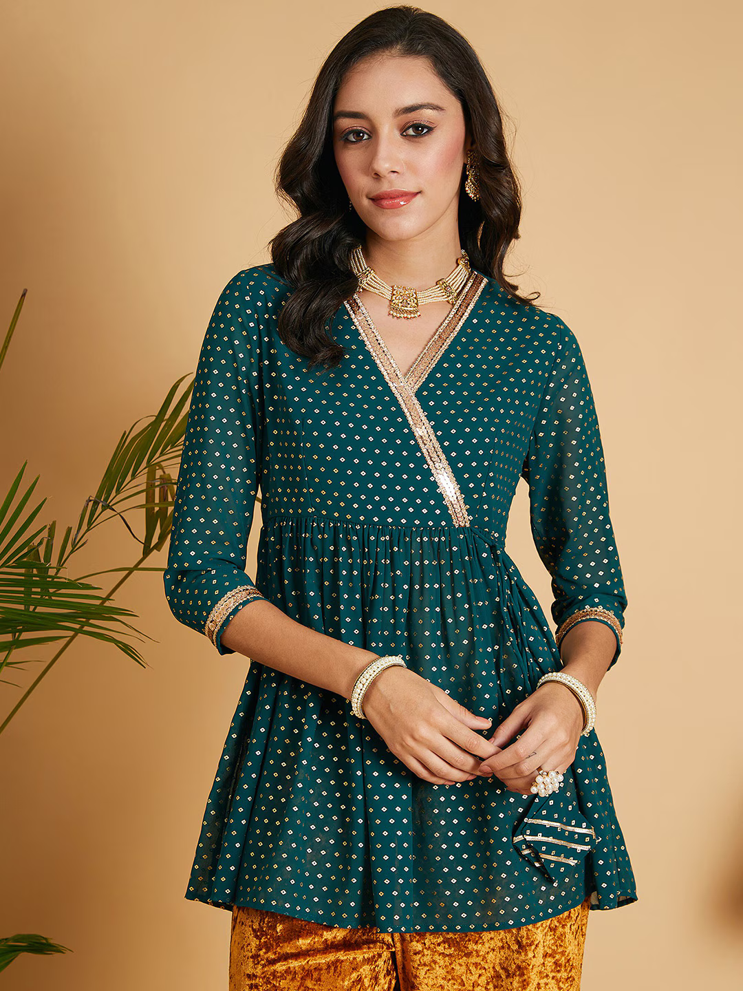 Green Geometric Printed V-Neck Georgette A-Line Kurti