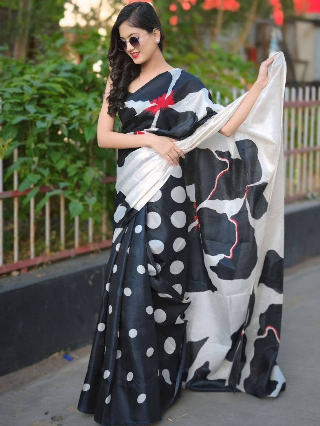 Polka Dot Printed Saree