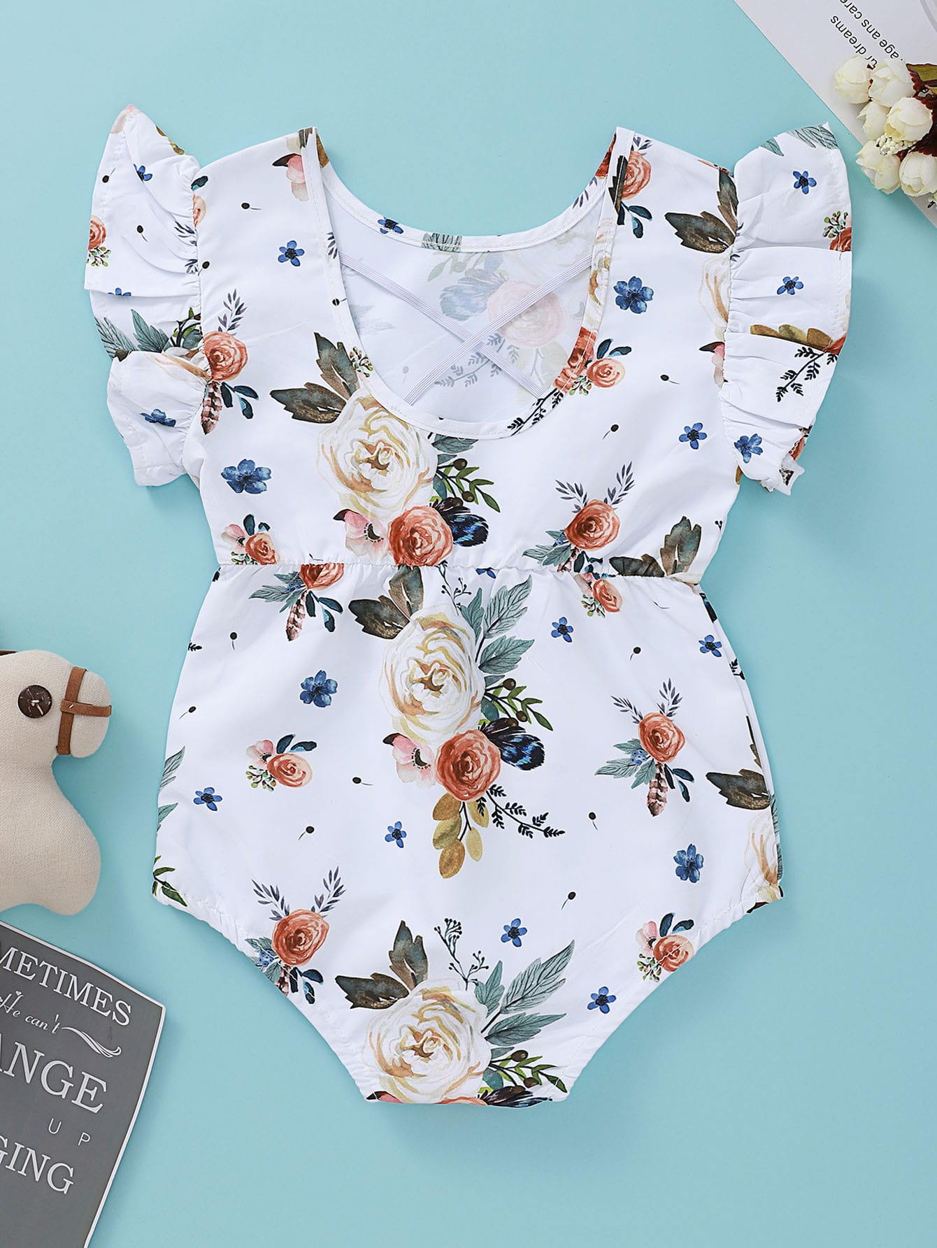 Baby Girl Allover Floral Print Ruffle Cuff Bodysuit