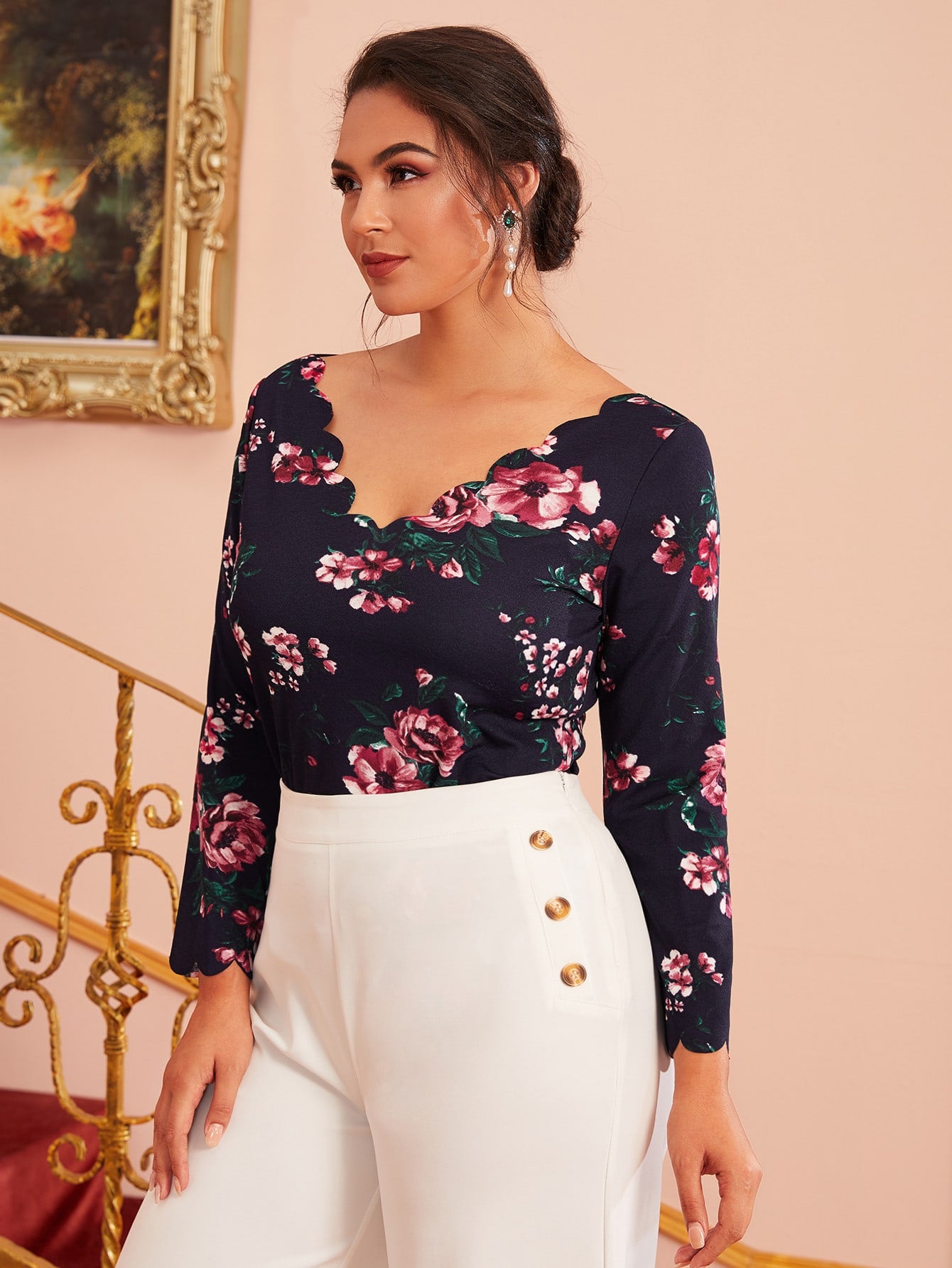 Plus Scallop Trim Floral Print Tee