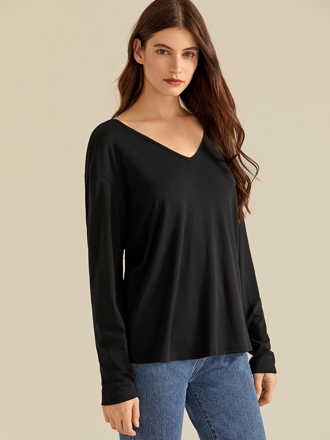 Amy's Cart Premium V-neck Tie Twist Back Tee