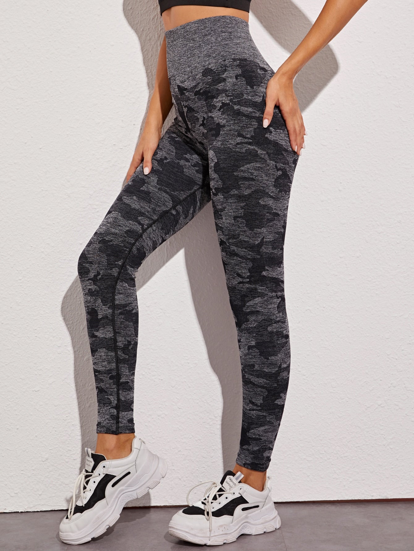 Allover Print Space Dye Sports Leggings