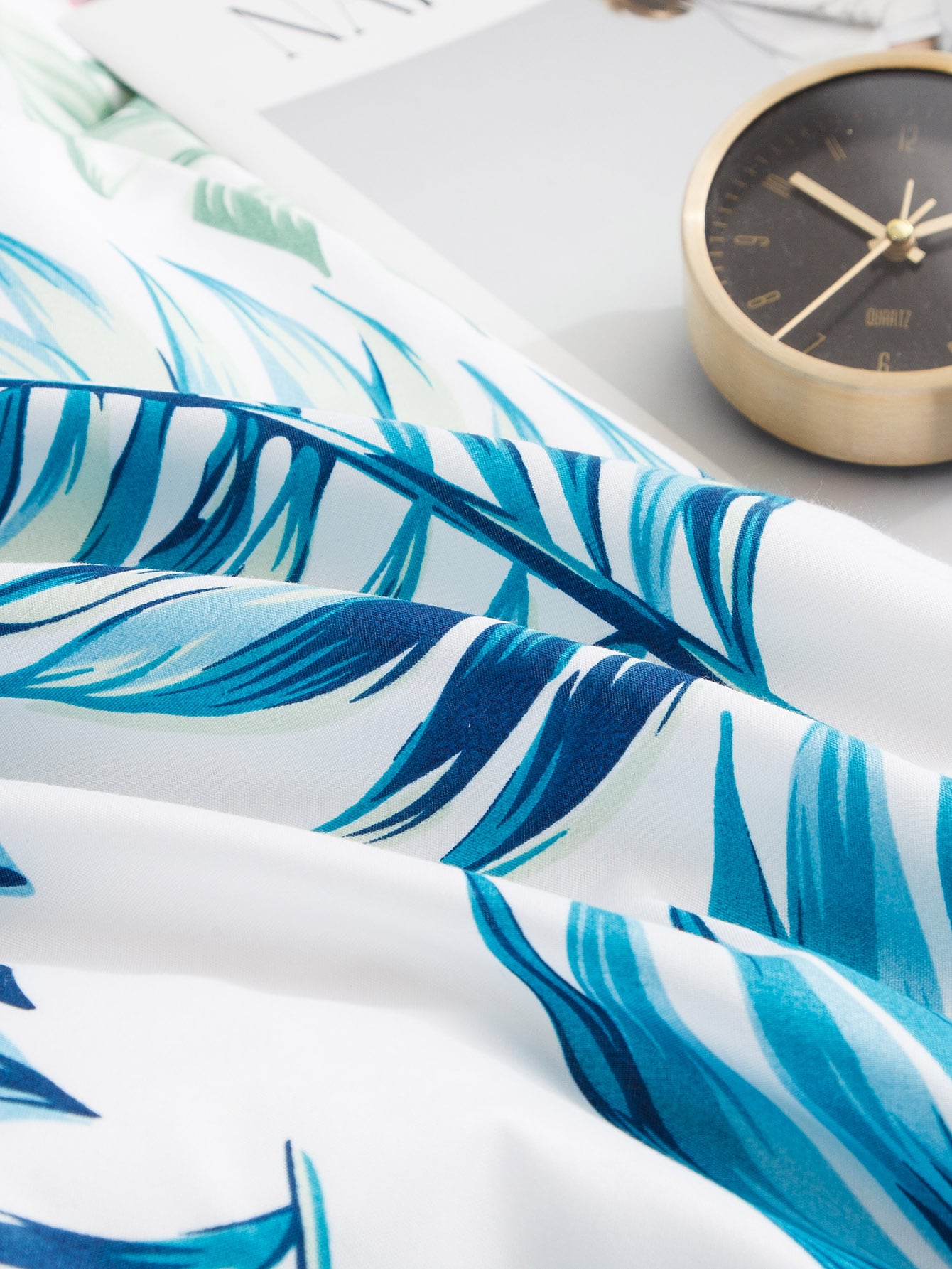 Tropical Leaf Print Sheet Set