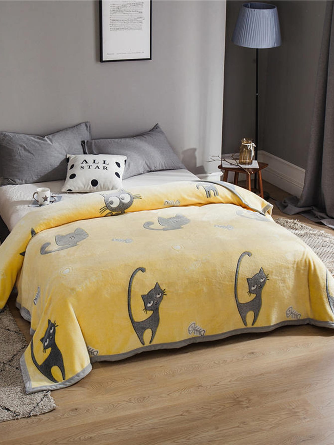 1pc Cartoon Cat Pattern Blanket