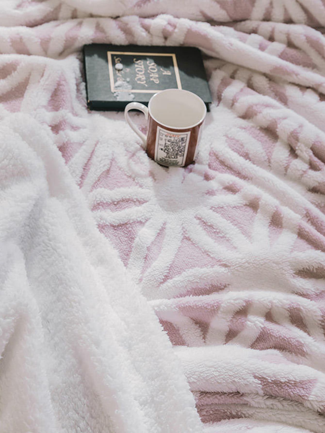 1pc Multifunctional Flower Pattern Blanket