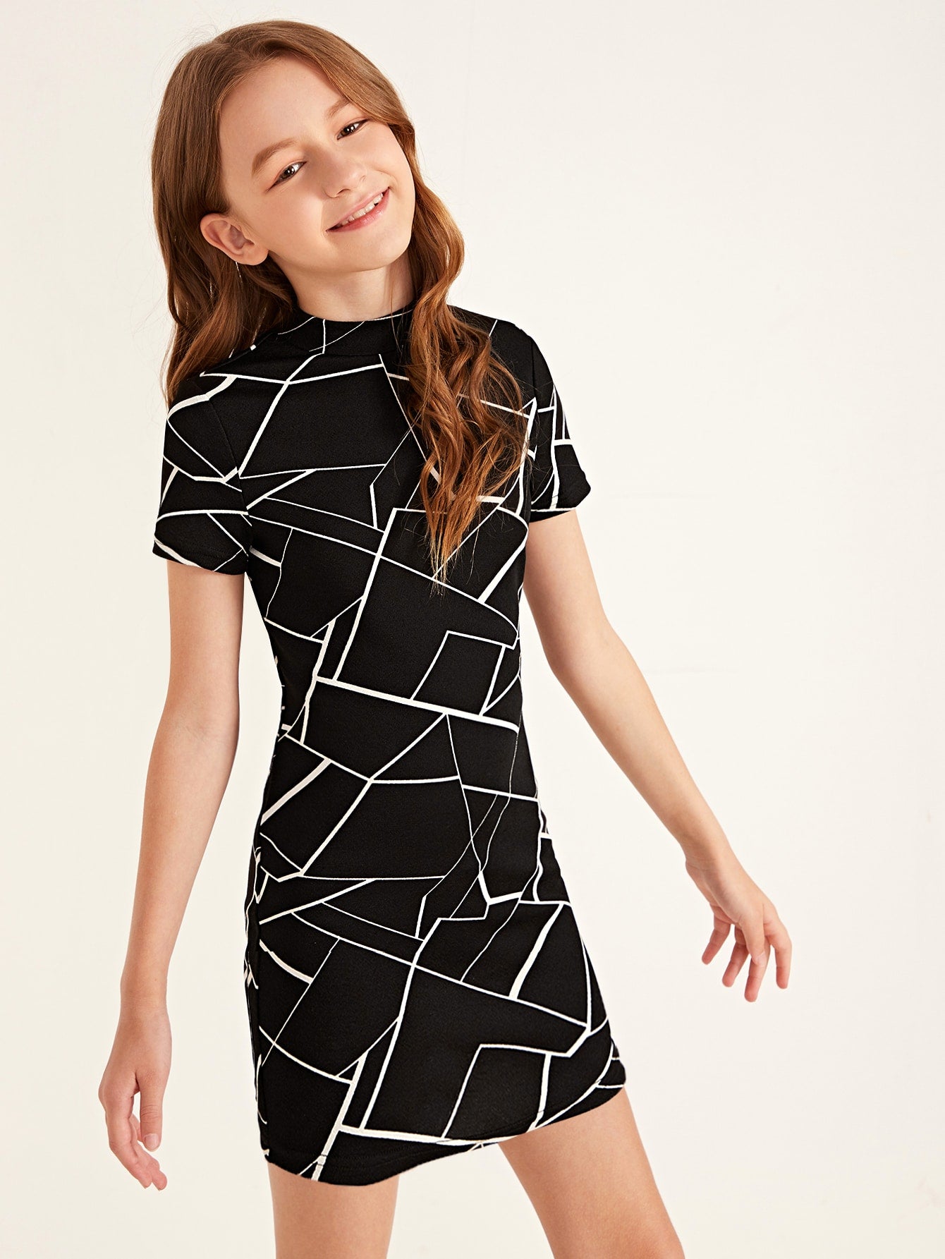 Girls Keyhole Back Geo Pattern Bodycon Dress