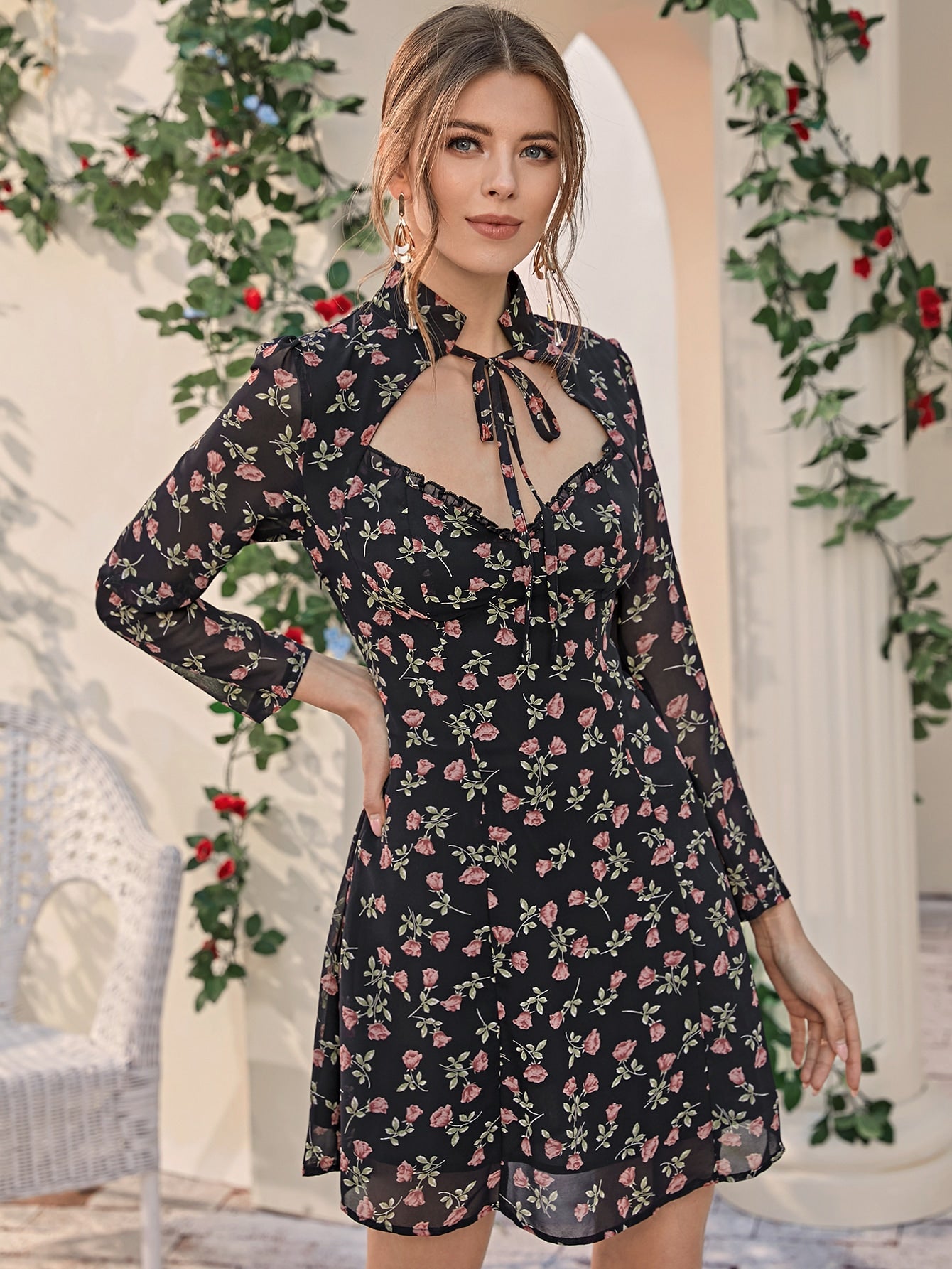 Sweetheart Neck Knot Floral A-line Dress