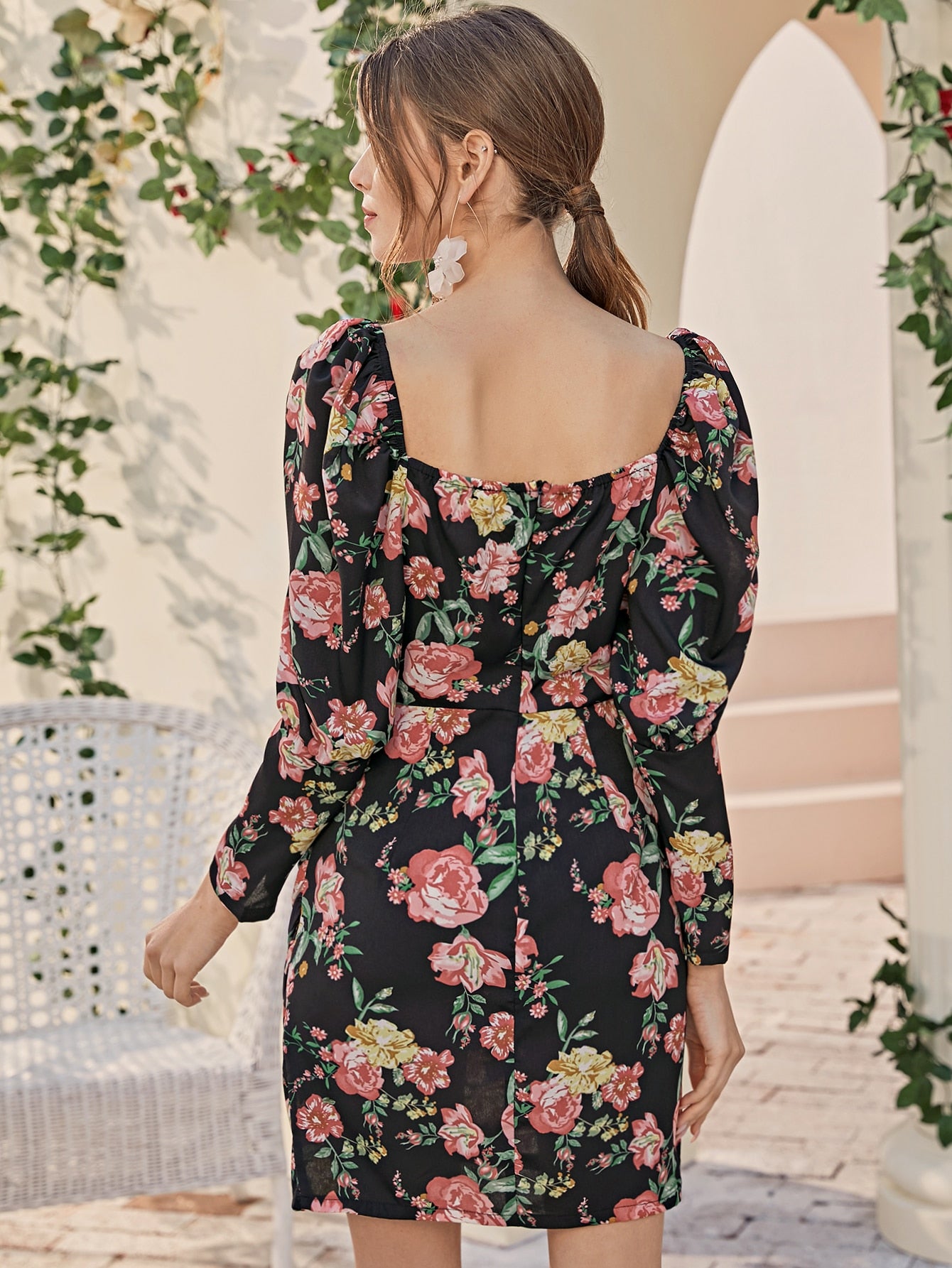 Sweetheart Neck Gigot Sleeve Floral Print Dress