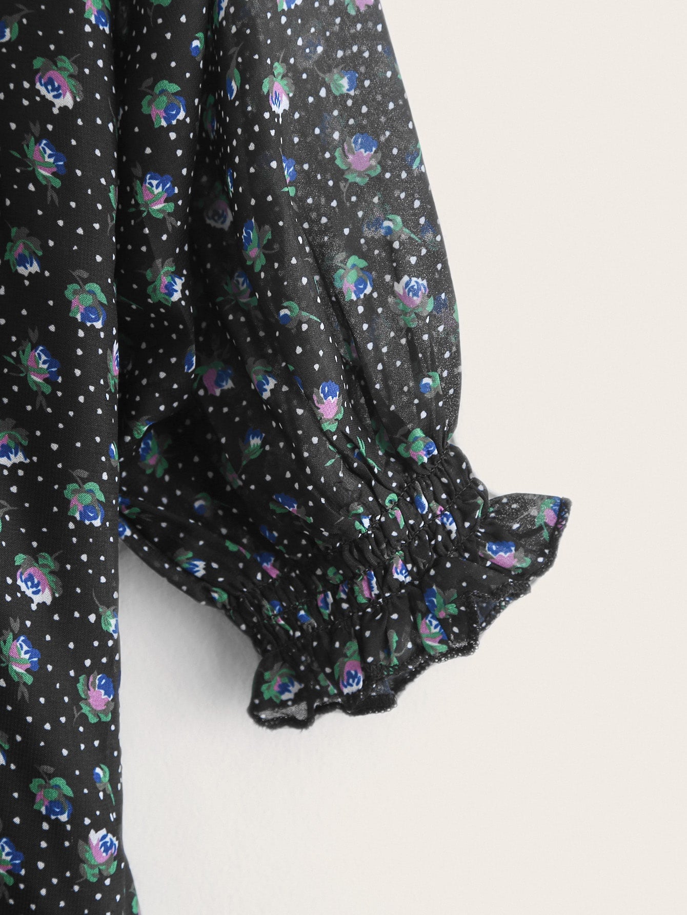 V-neck Ditsy Floral A-line Dress