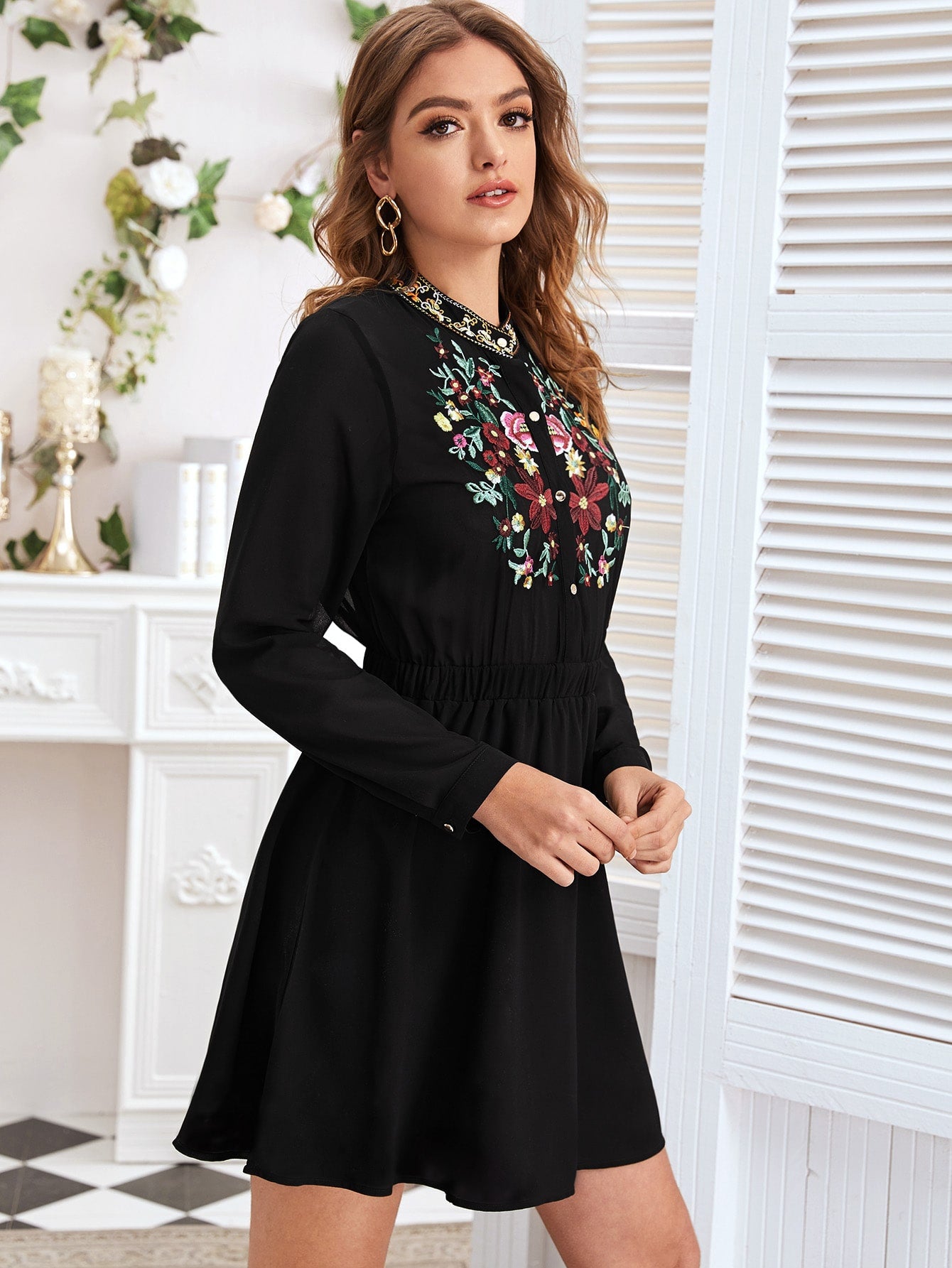 Notched Collar Floral Embroidery Dress