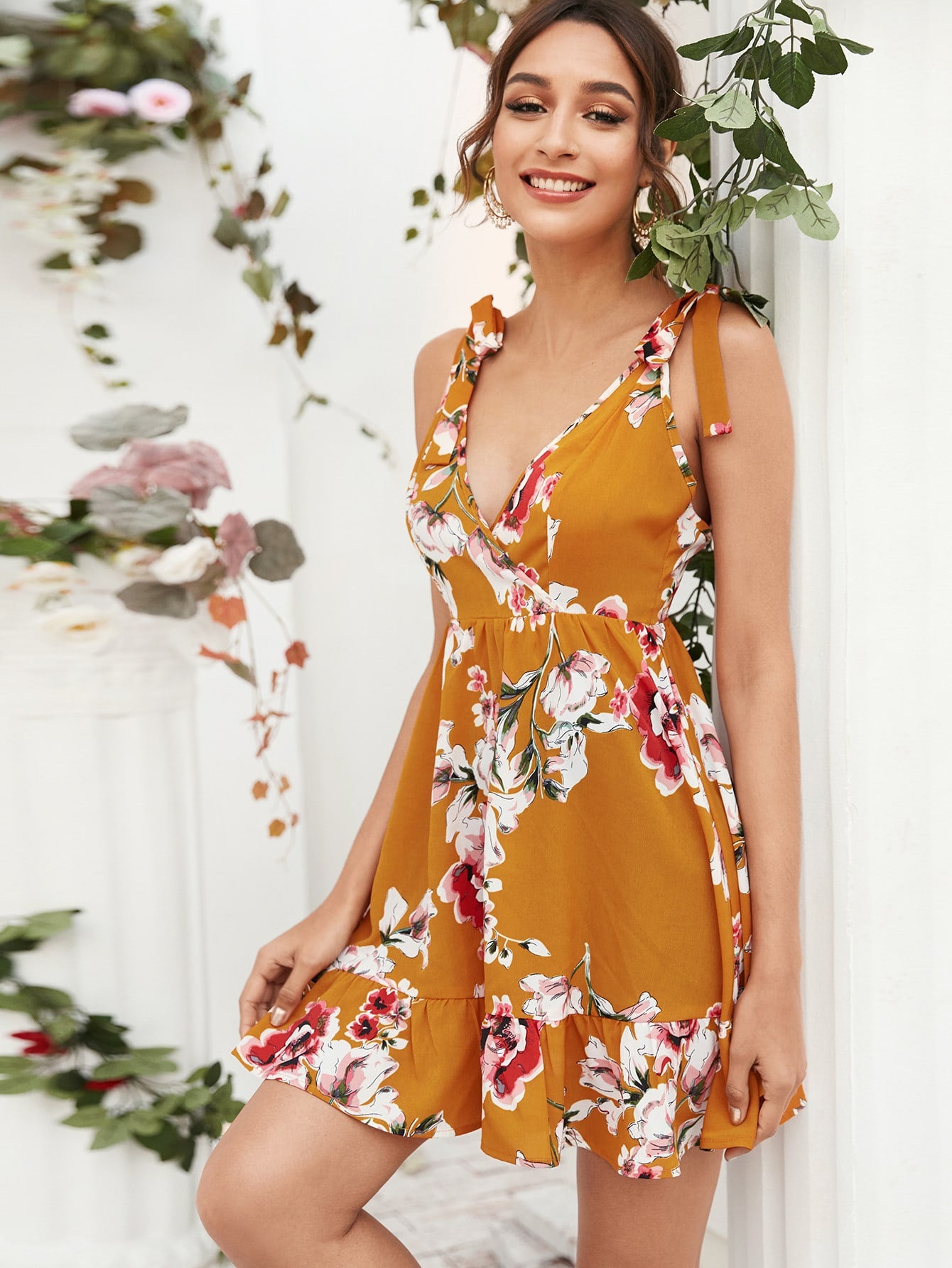 Ruffle Hem Plunging Neck Backless Floral Dress