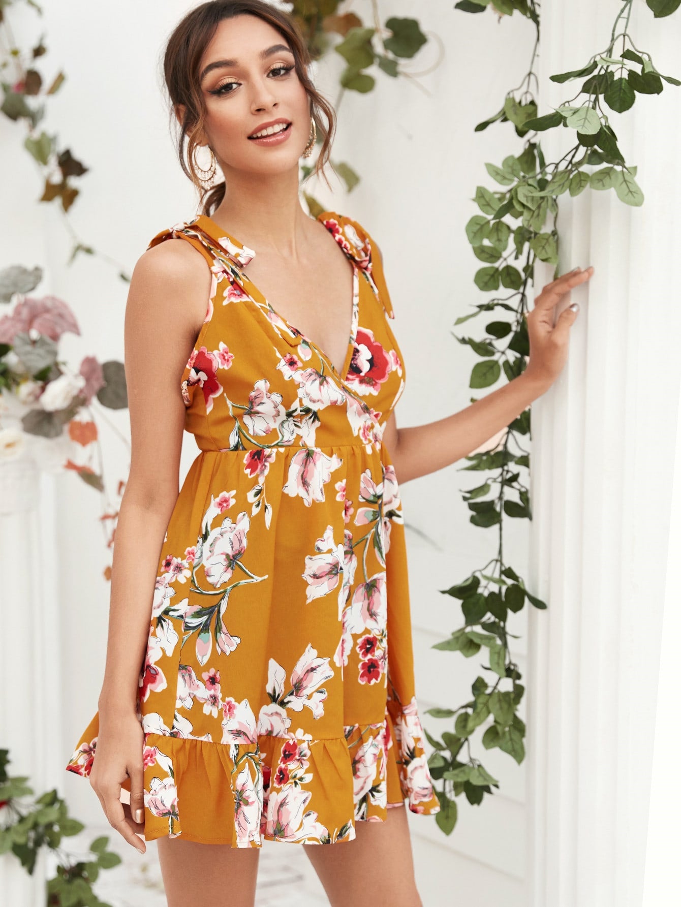 Ruffle Hem Plunging Neck Backless Floral Dress