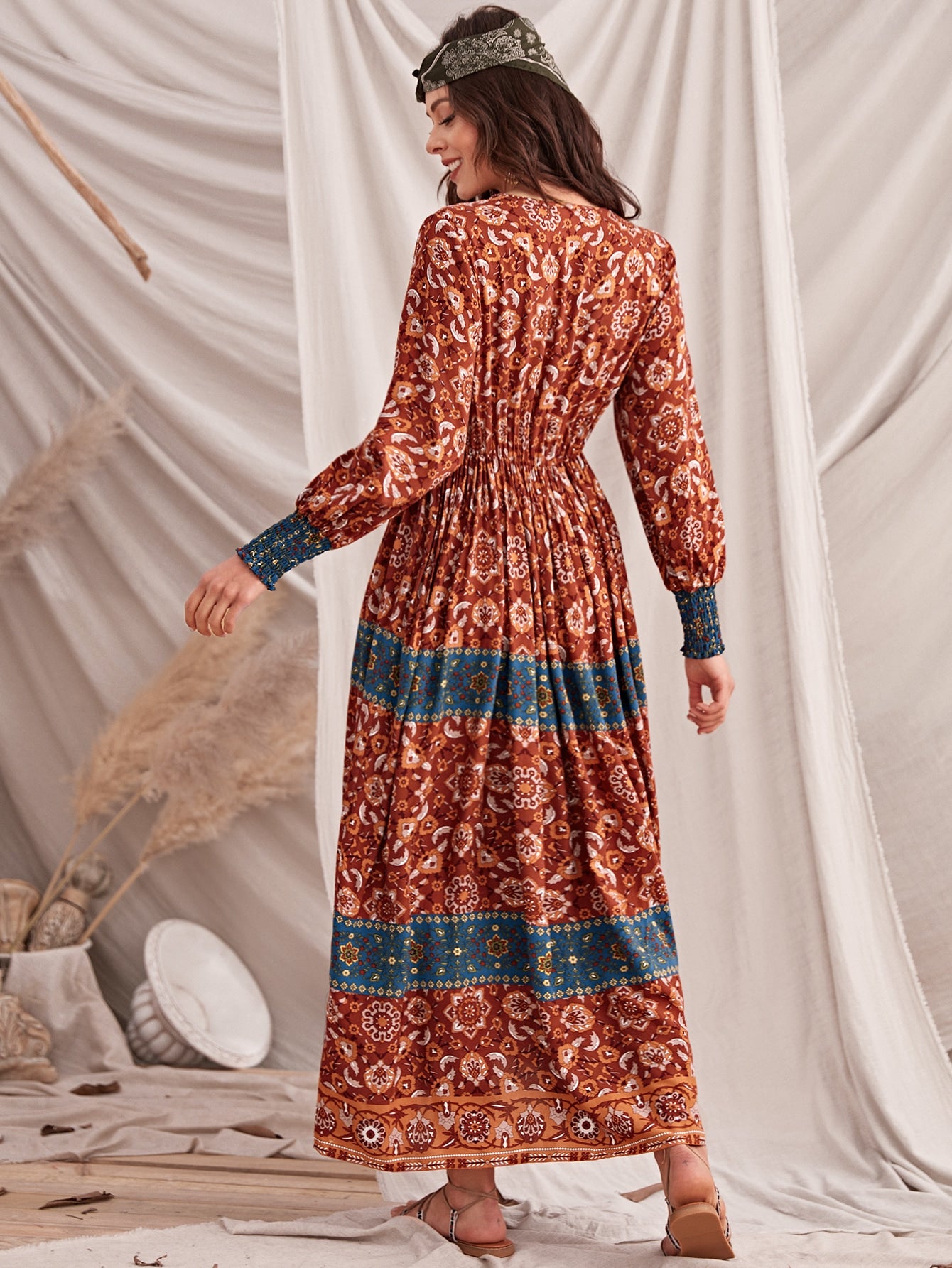 Shirred Cuff Floral Print Dress