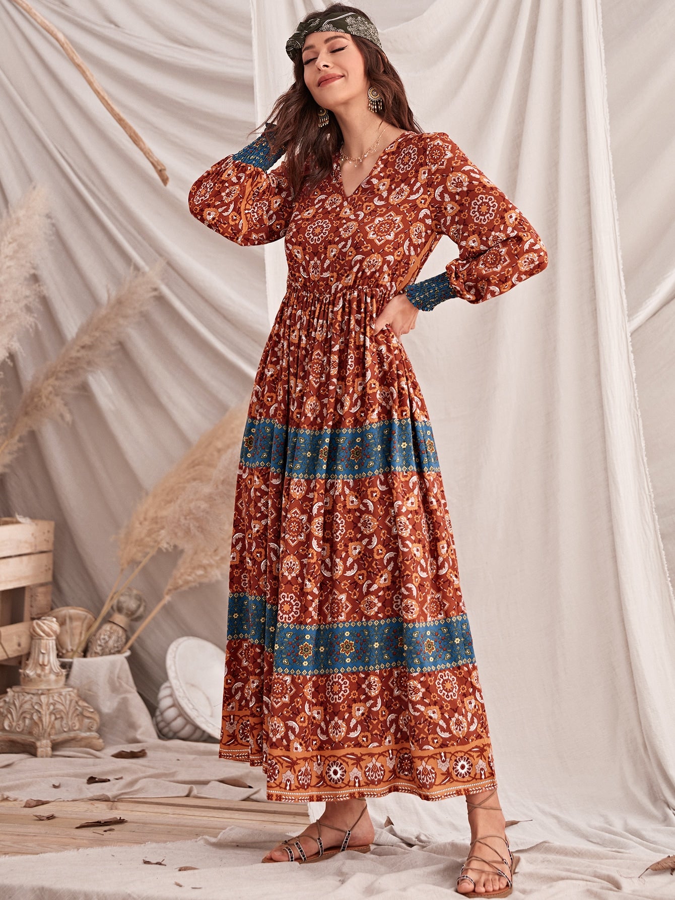 Shirred Cuff Floral Print Dress