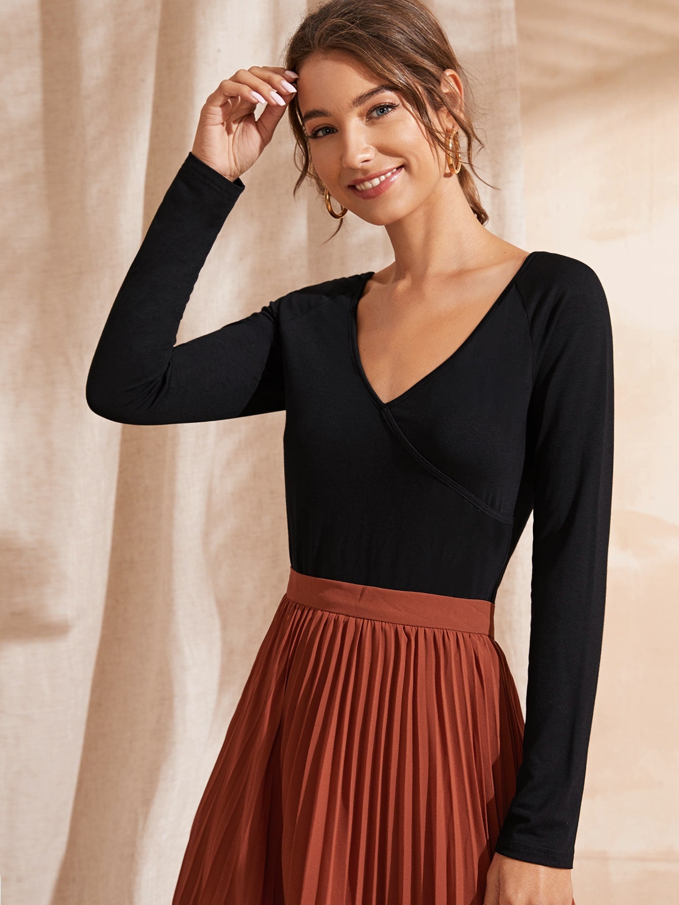 V-neck Raglan Sleeve Surplice Fitted Tee