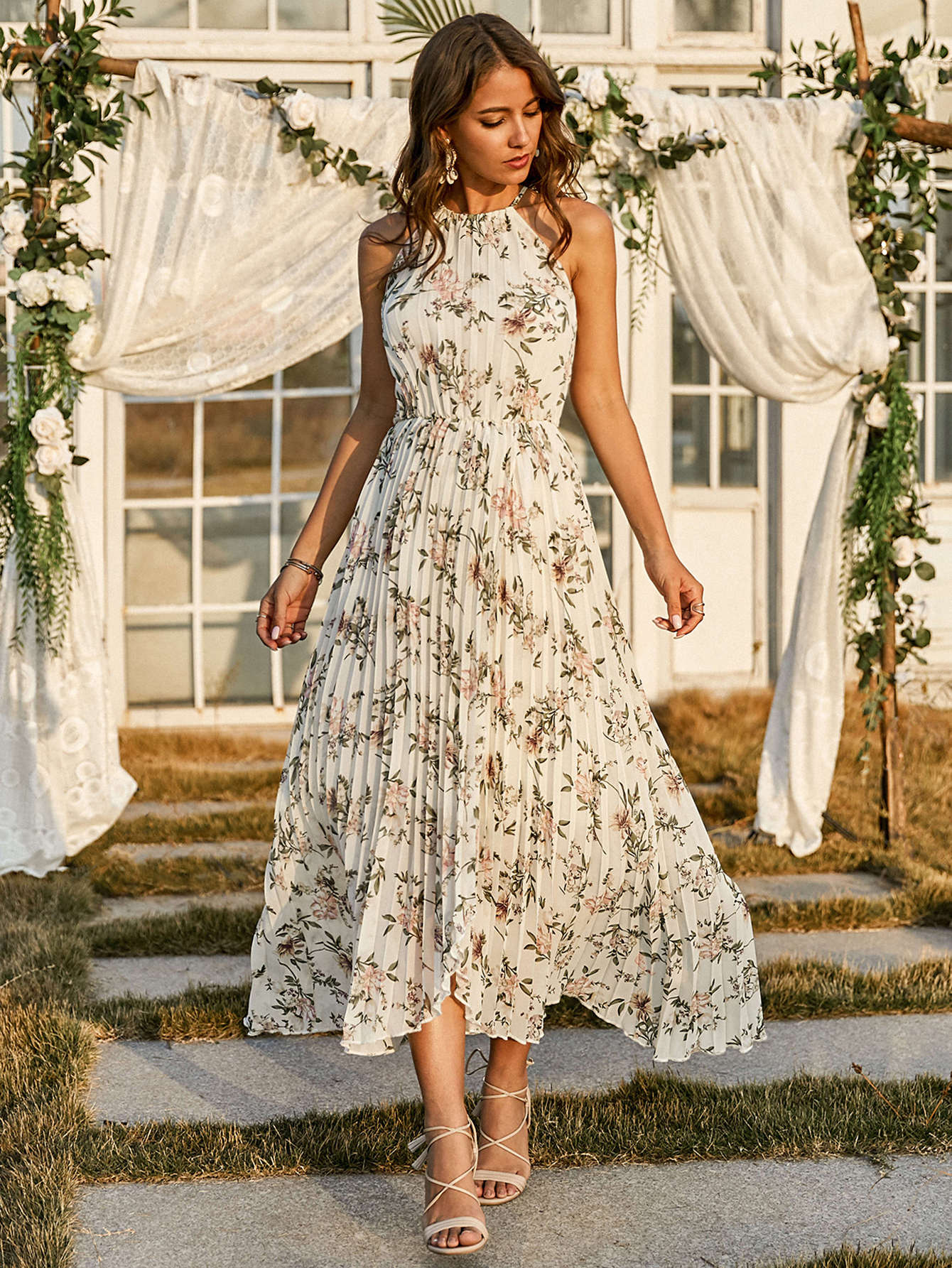 Floral Print Pleated Cami Dress
