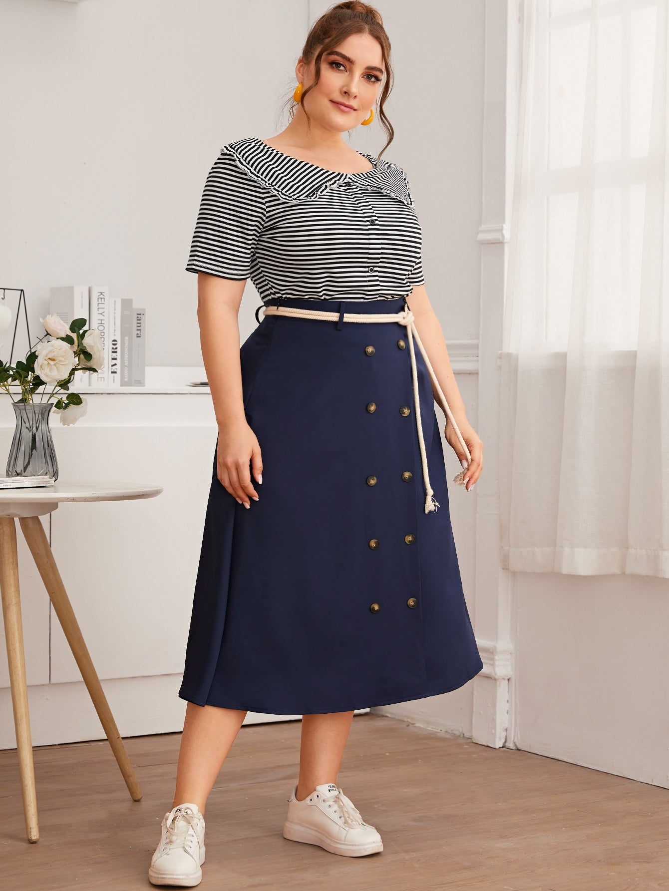 Plus Striped Tee With Double Button Skirt Without Belted