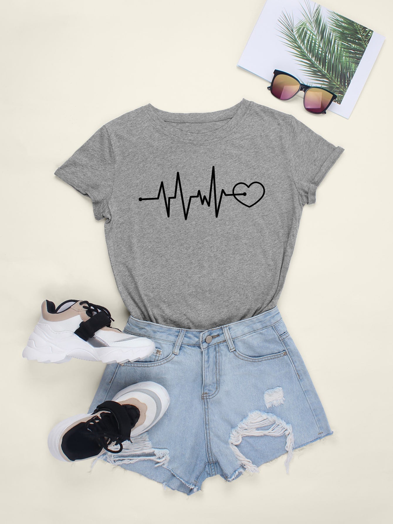 Graphic Print Short Sleeve Tee