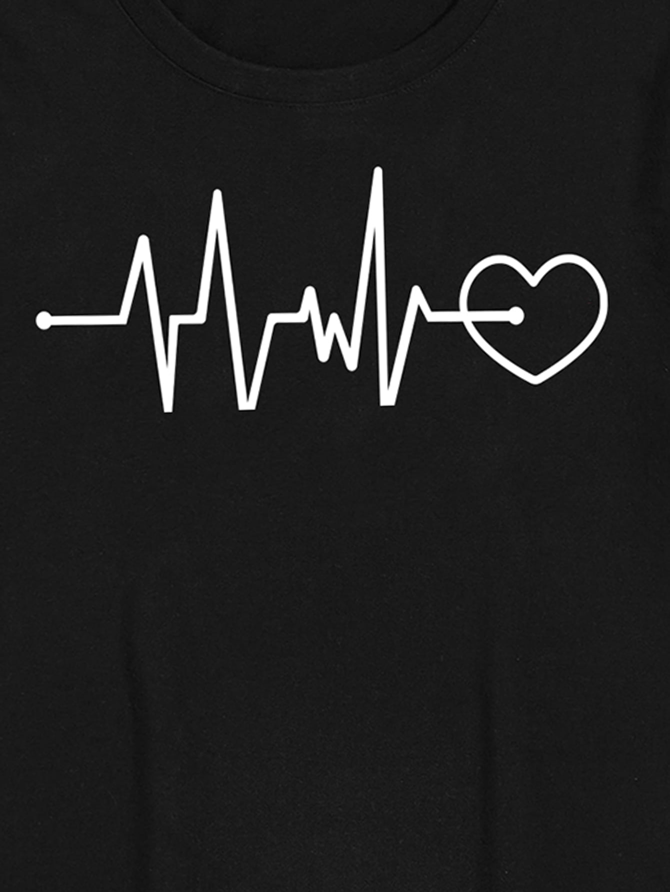 Men Heart Graphic Round Neck Tee