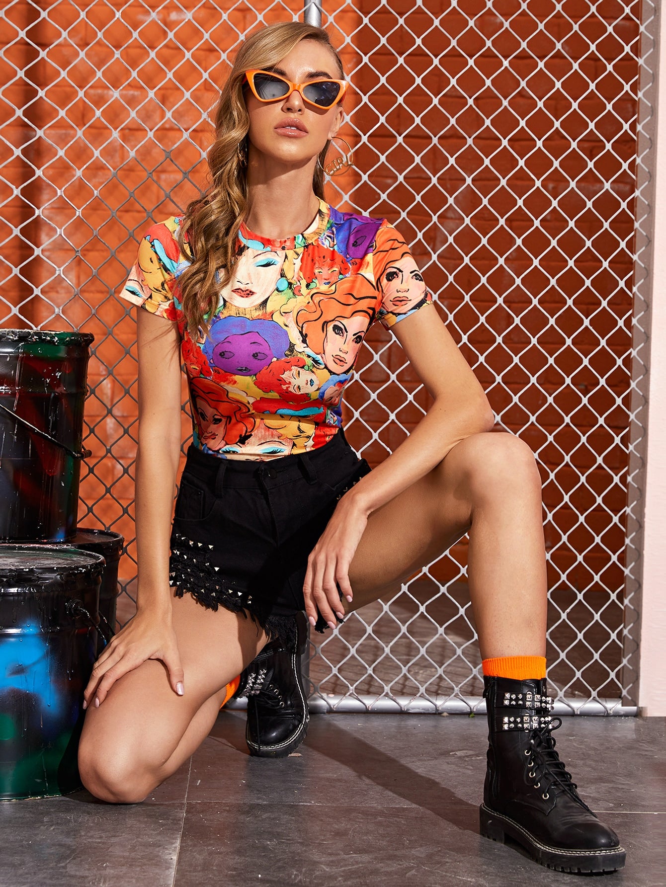 Figure Graphic Top