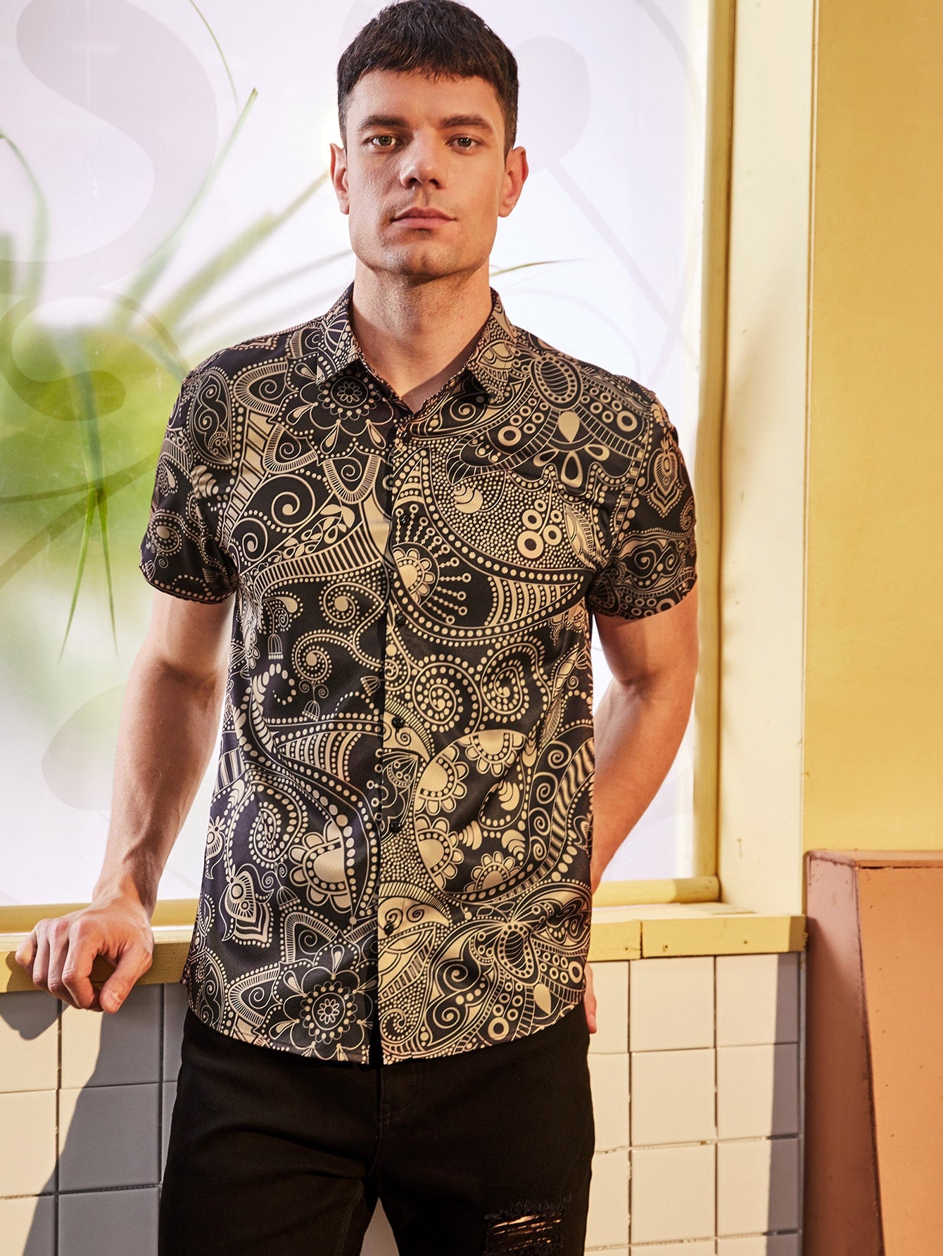 Men Tribal Print Button Up Shirt