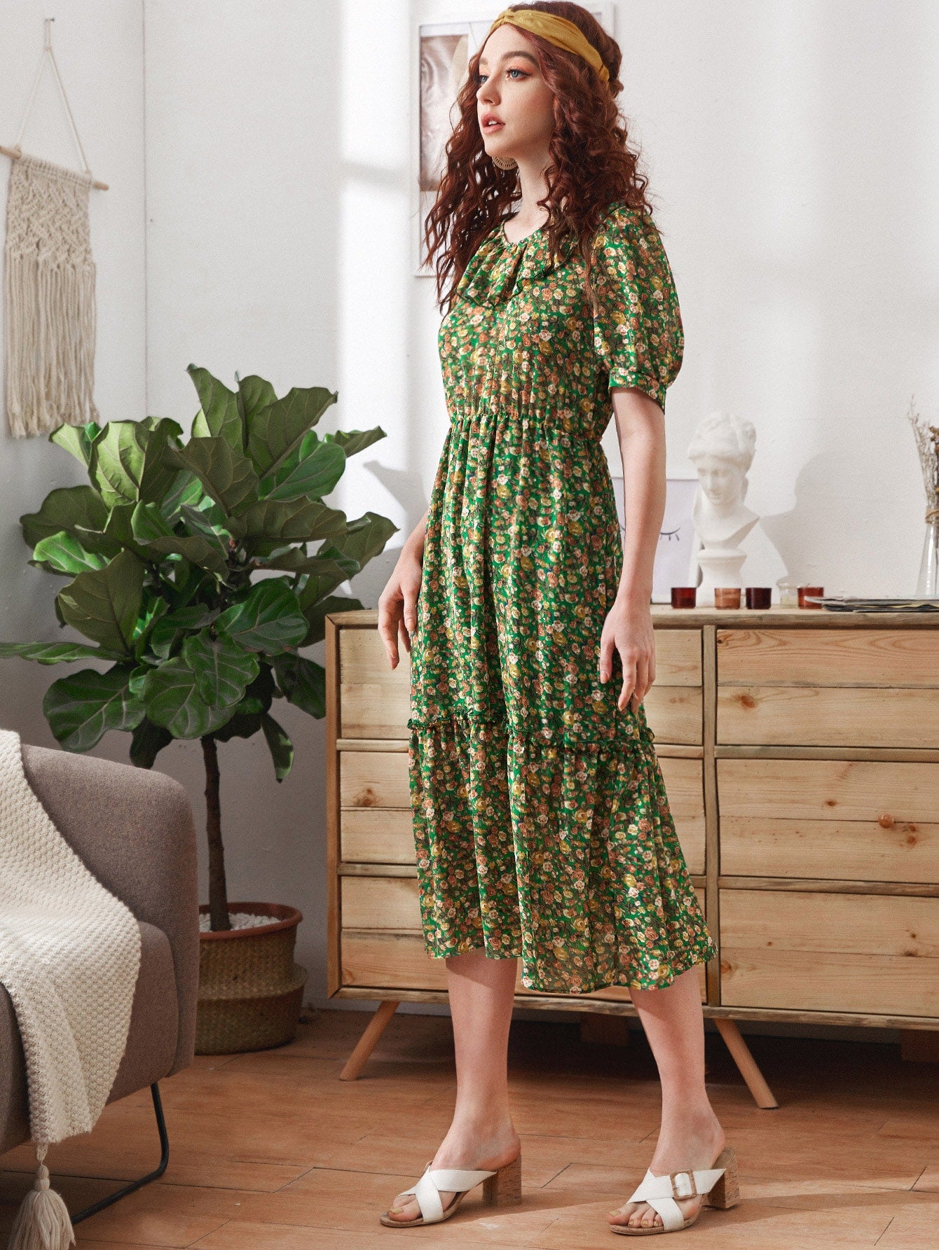 Floral Print Ruffle Hem Dress