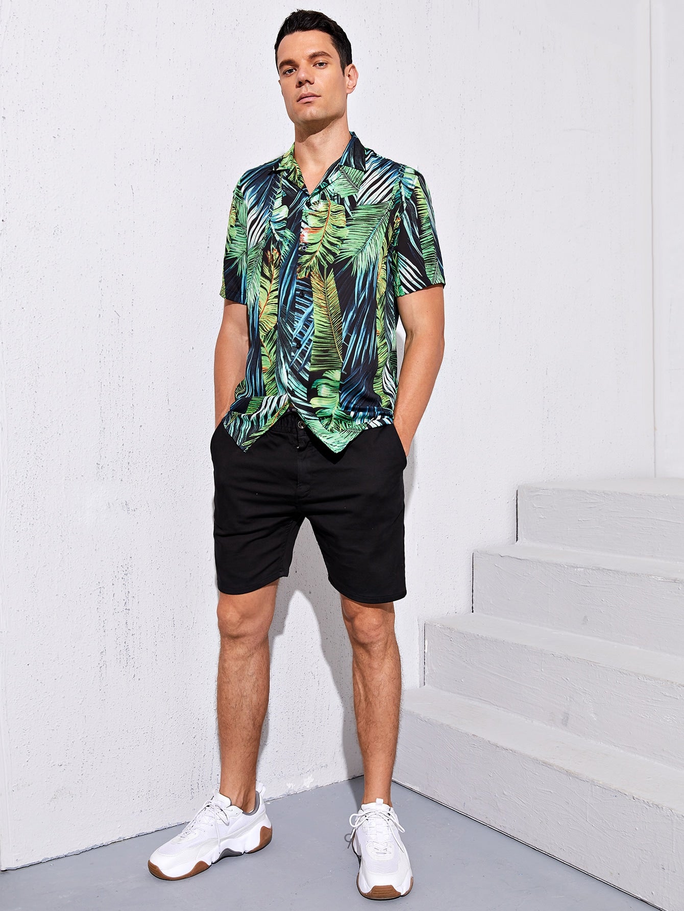 Men Tropical Leaf Print Shirt