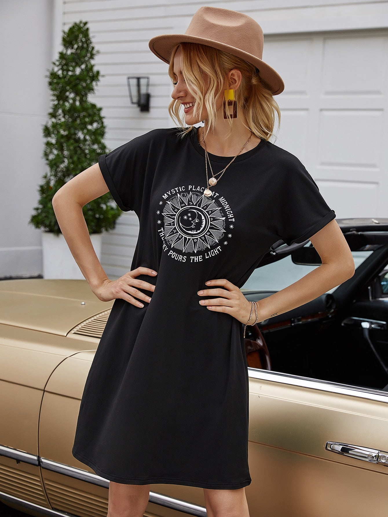 Graphic Print Short Sleeve Tee Dress