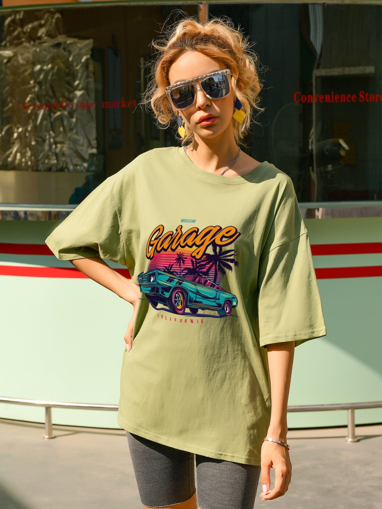Letter & Tropical Print Drop Shoulder Tee