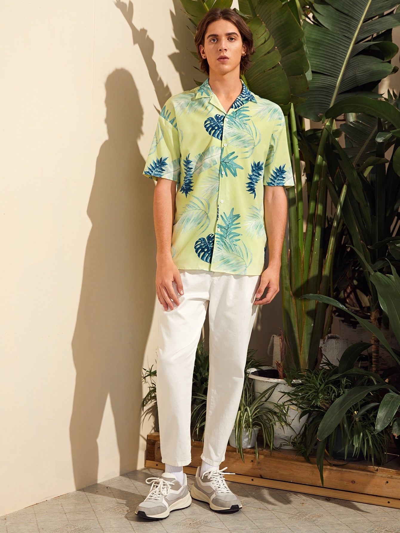 Men Tropical Print Revere Collar Shirt