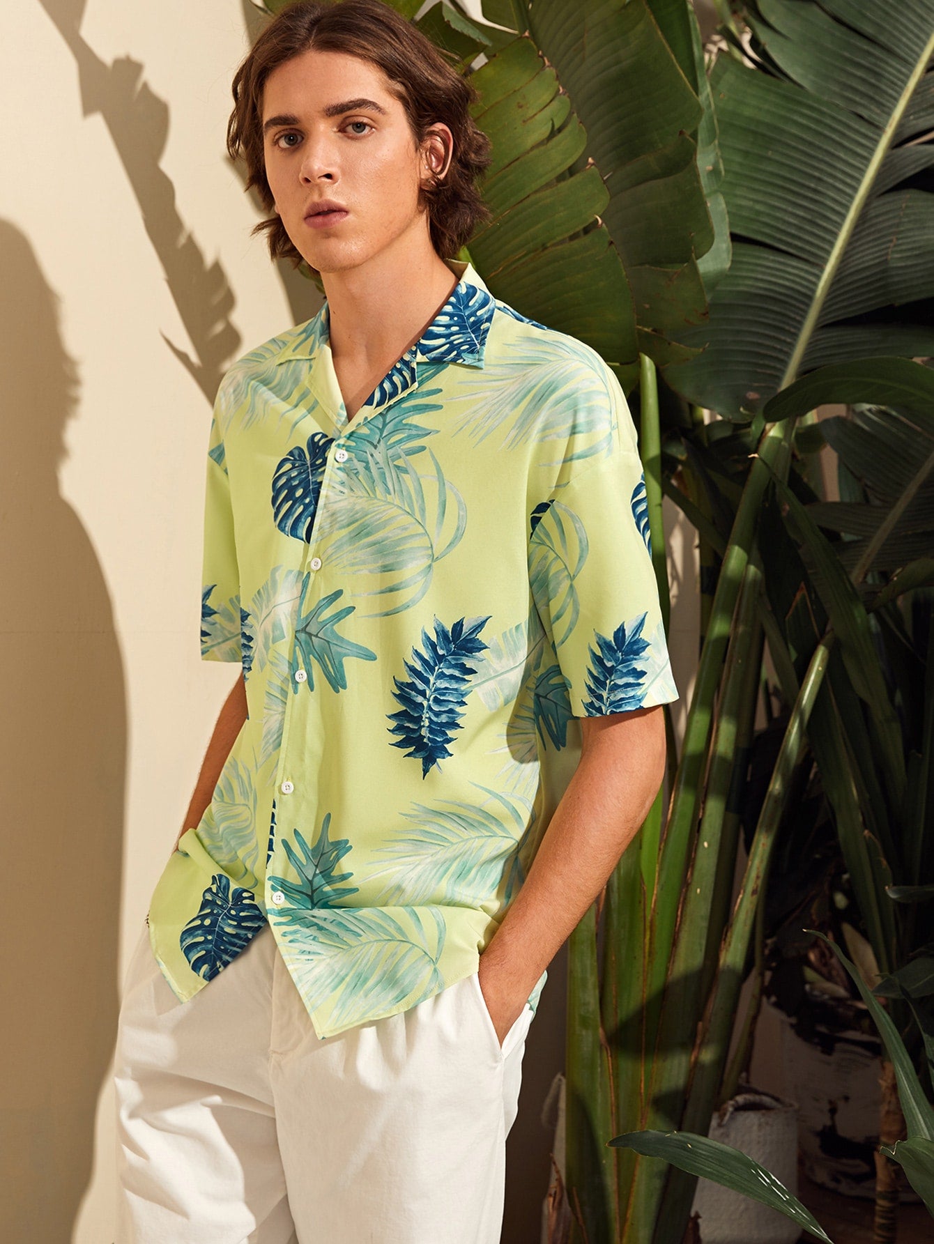 Men Tropical Print Revere Collar Shirt