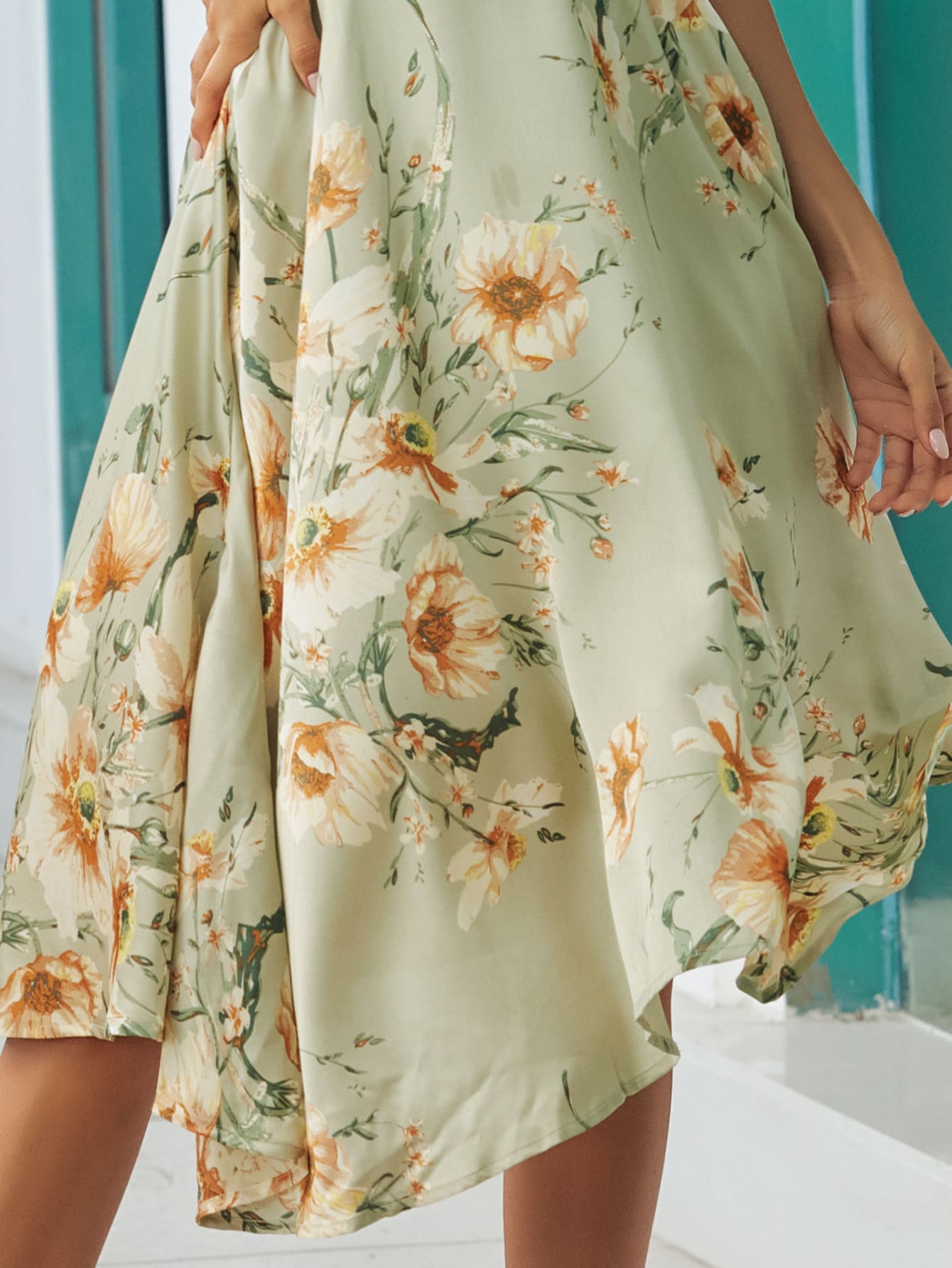 Asymmetrical Neck Floral Hanky Hem Sundress