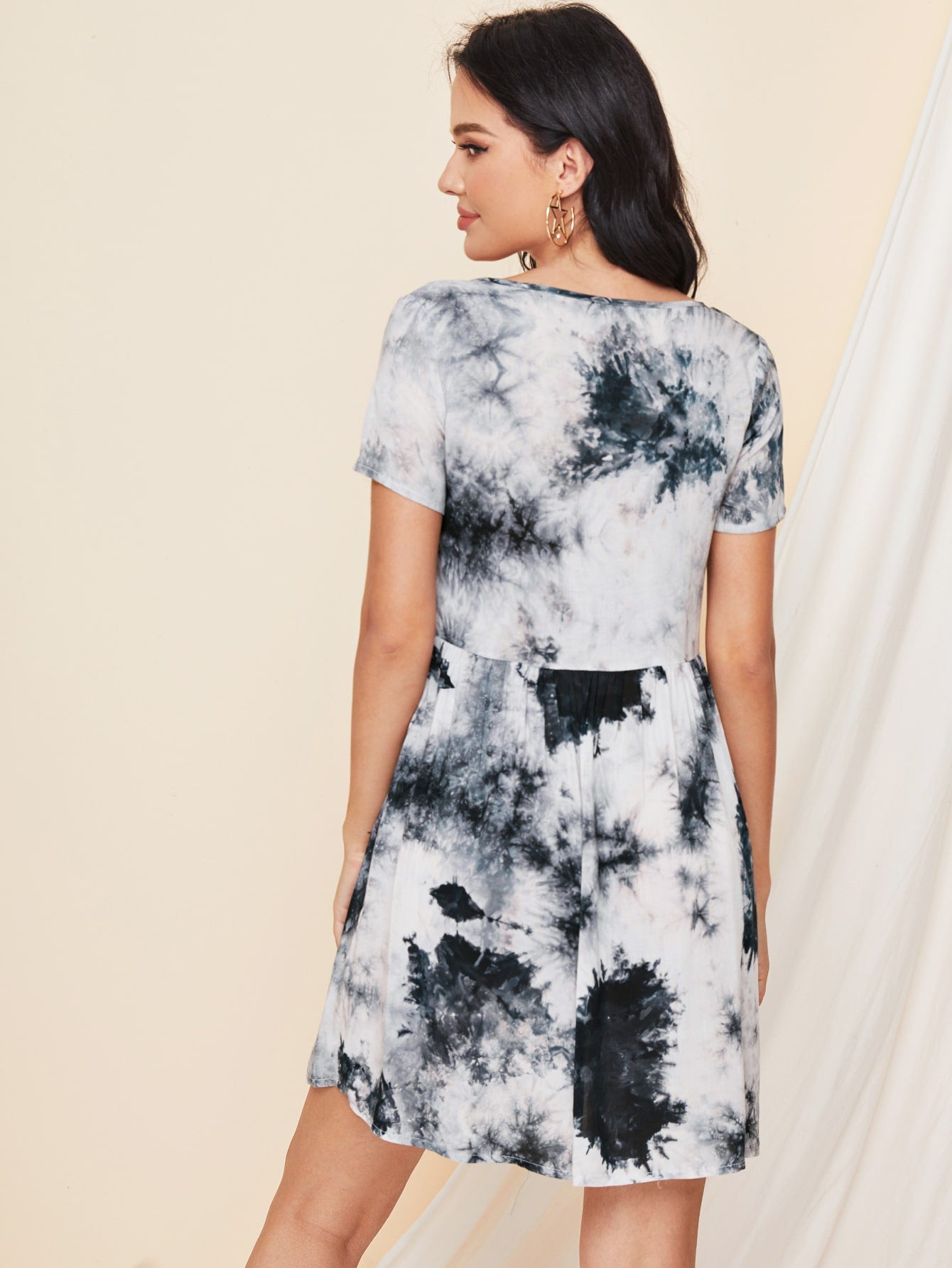Tie Dye Round Neck Smock Dress