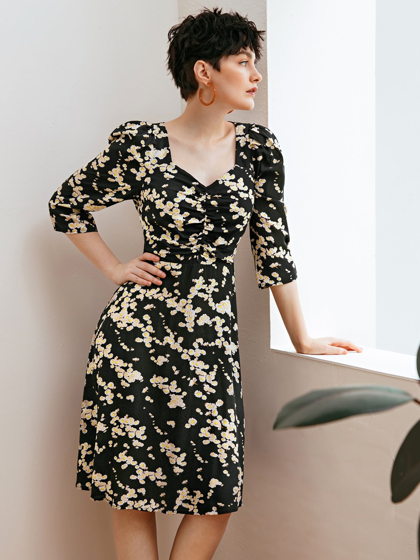 Cutout Tie Back Ruched Detail Ditsy Floral Dress