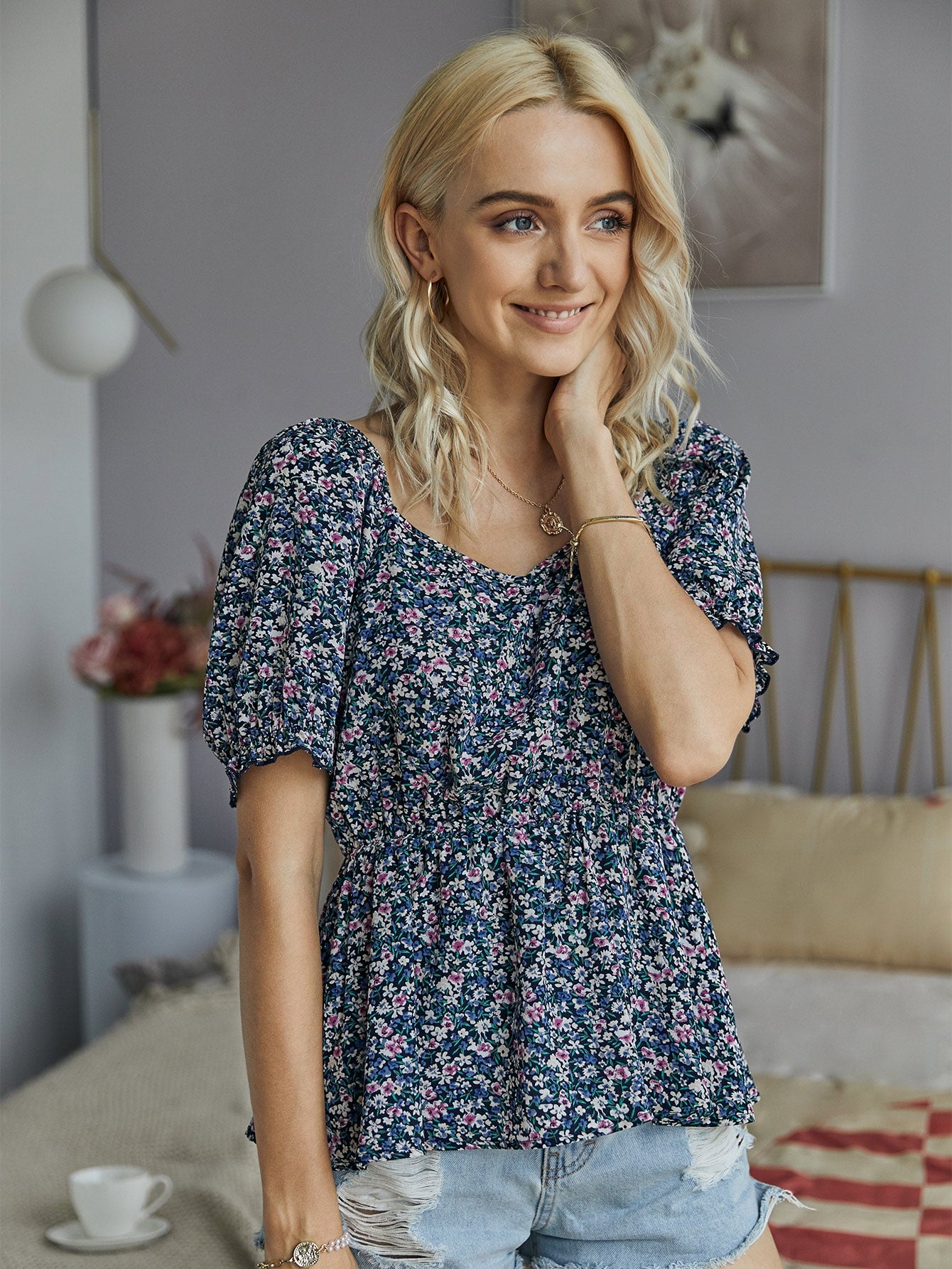 Ditsy Floral Ruffle Hem Peplum Blouse