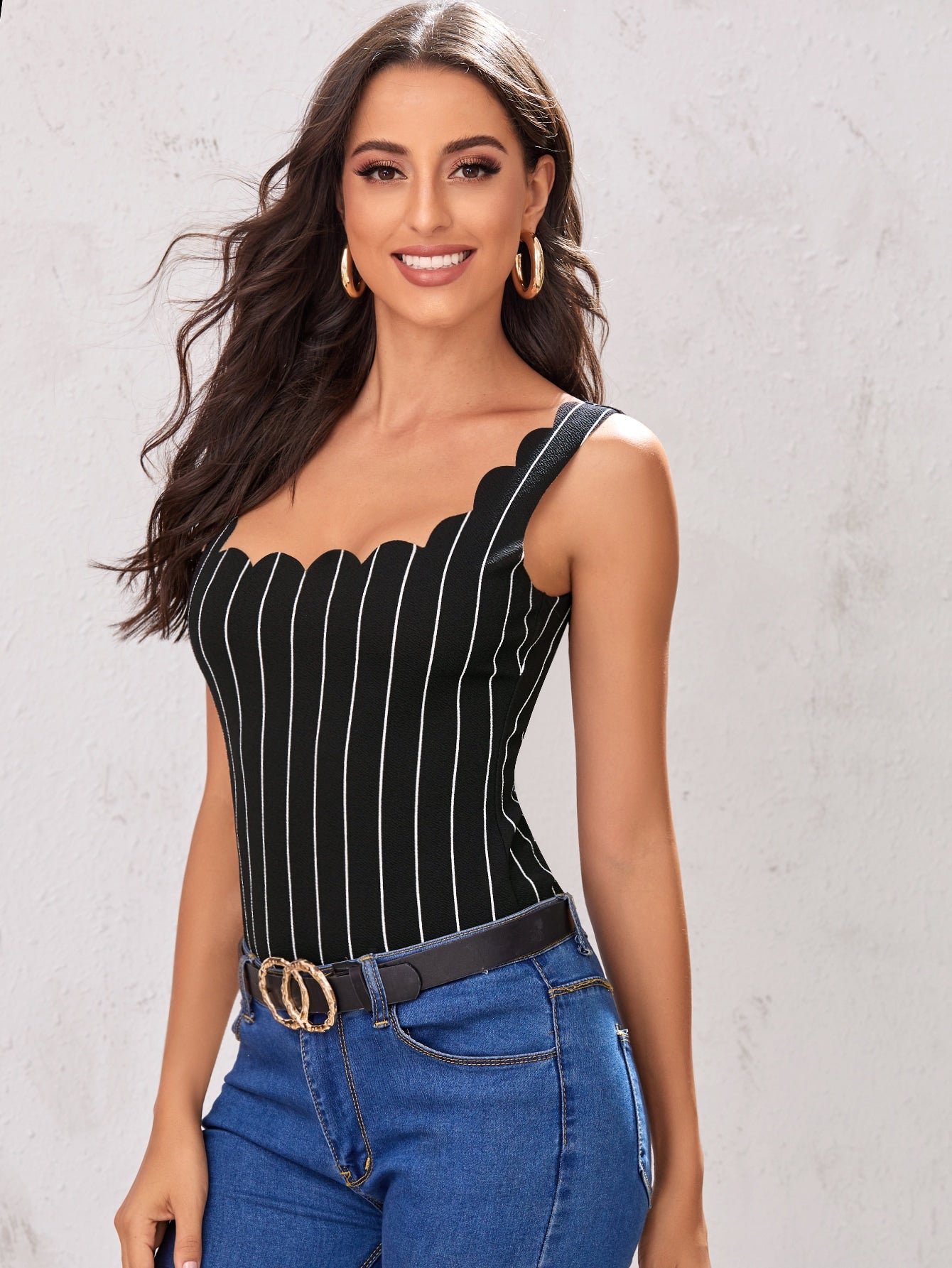 Scallop Trim Solid Tank Top