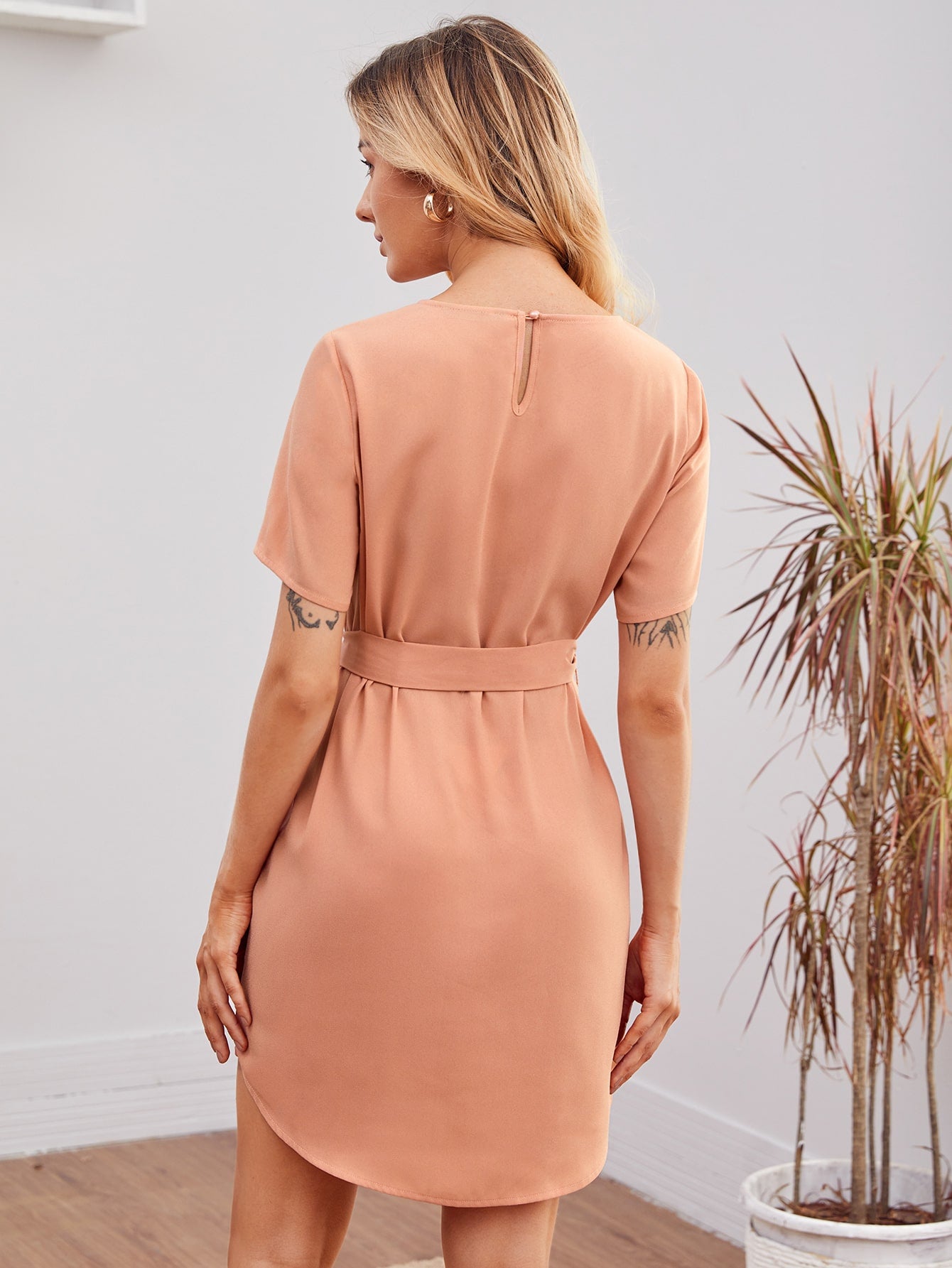 Keyhole Back Curved Hem Belted Dress