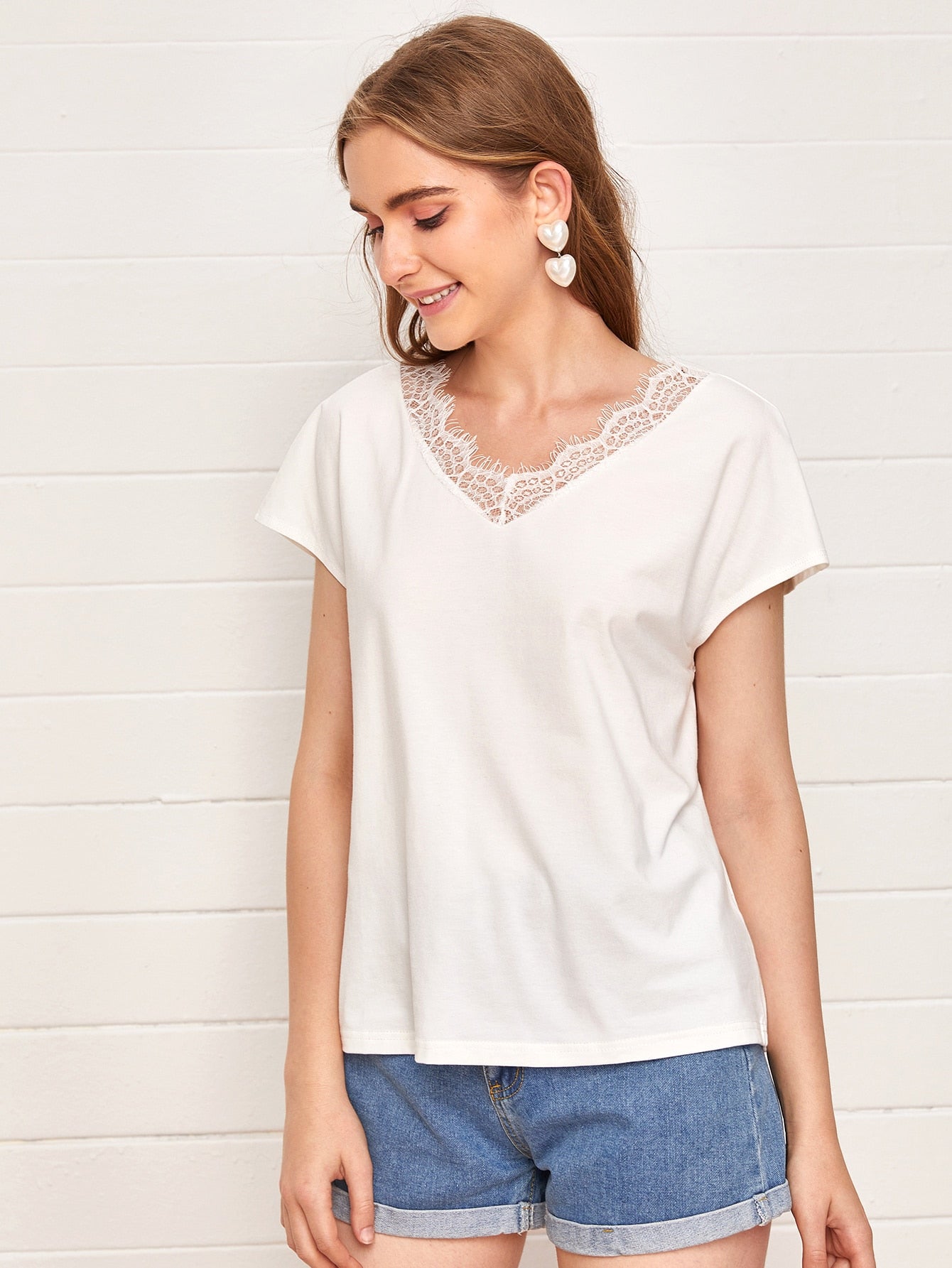 Eyelash Lace Trim Batwing Sleeve Tee