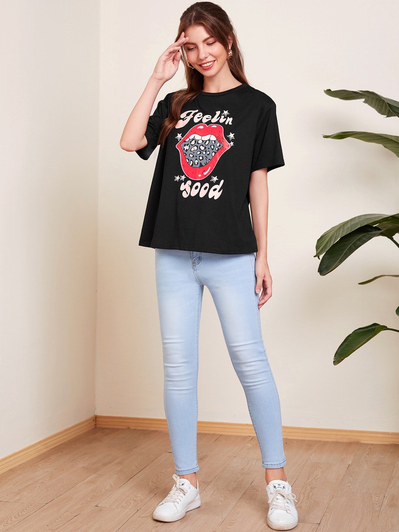 Slogan And Mouth Print Tee