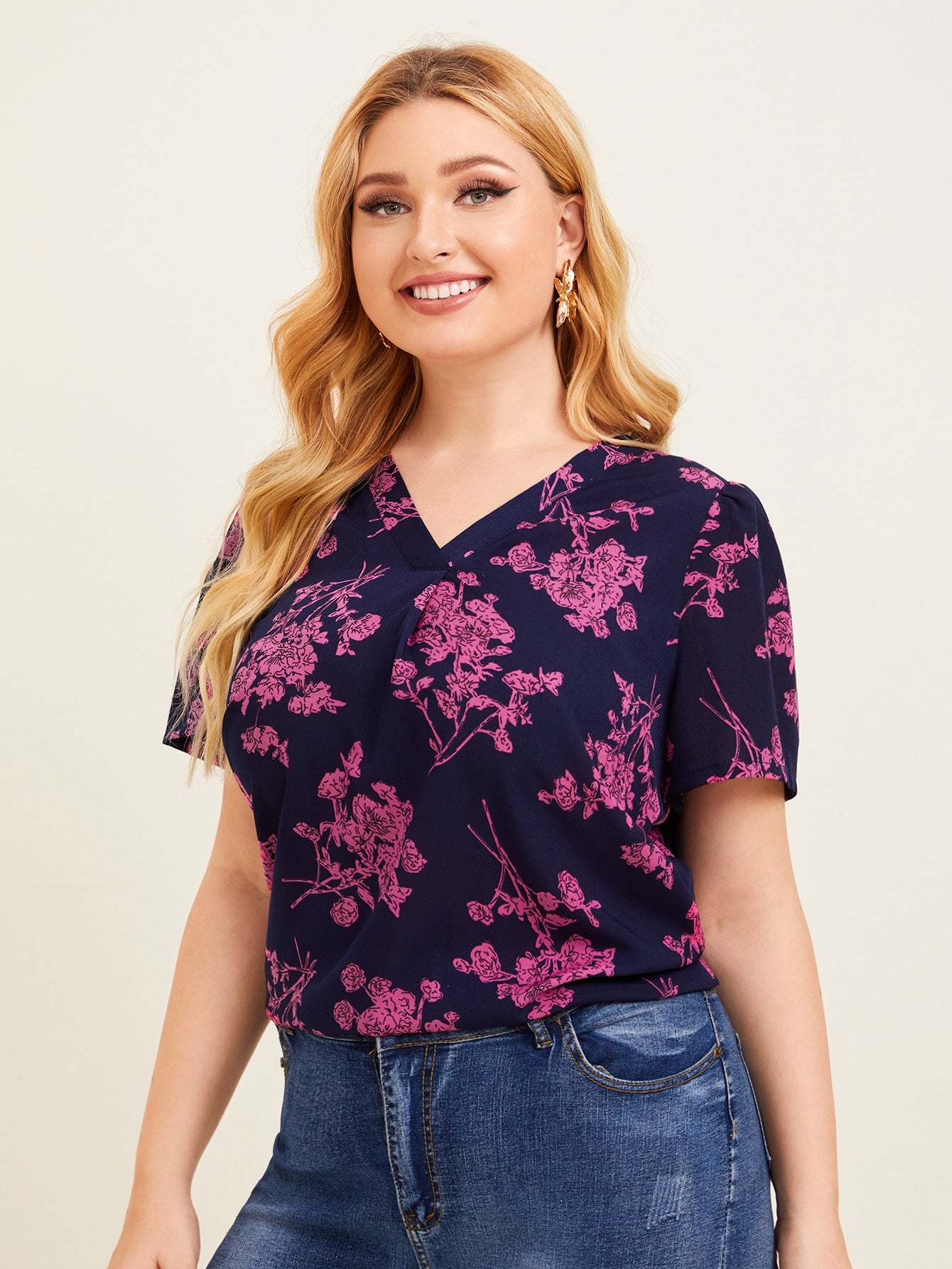 Plus Fold Pleated Detail Floral Top