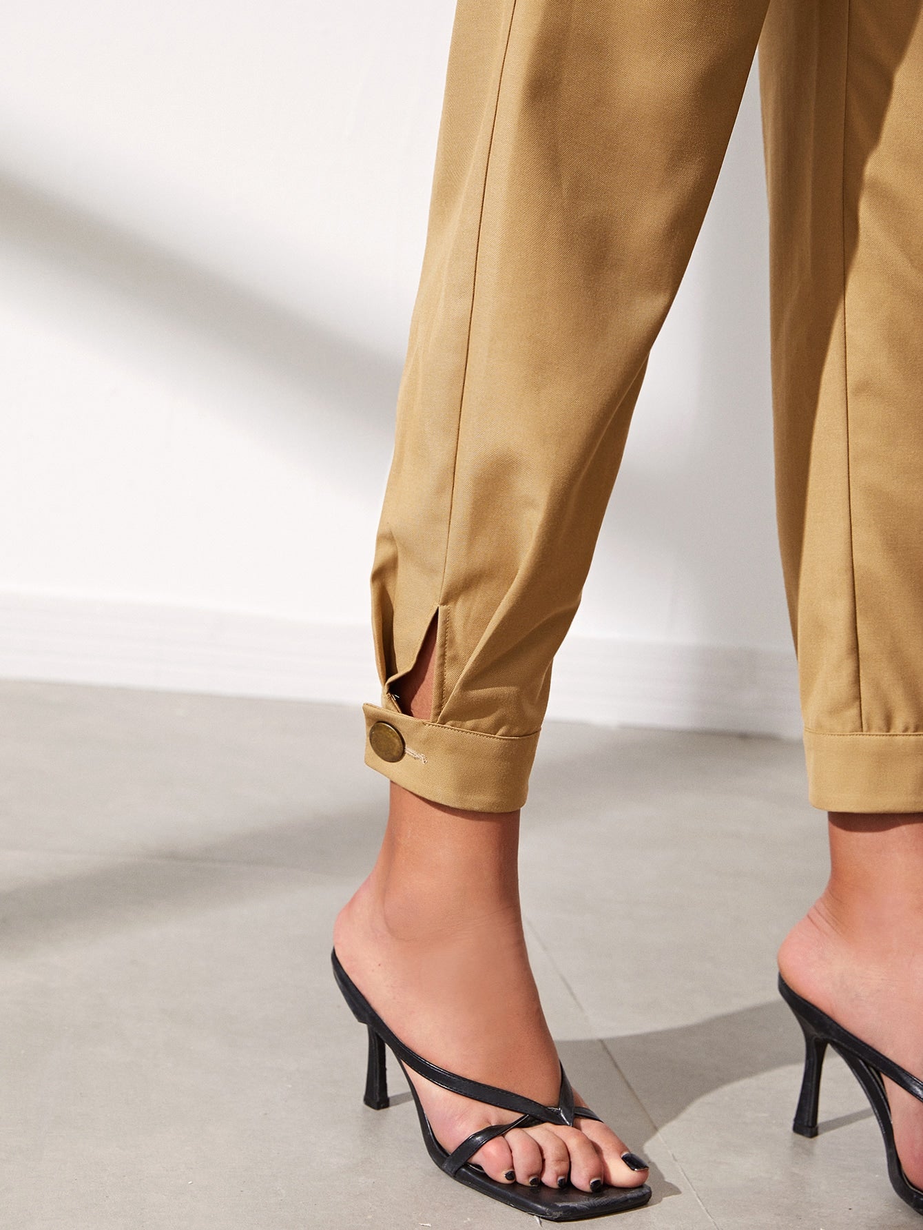Buttoned Hem Solid Pants